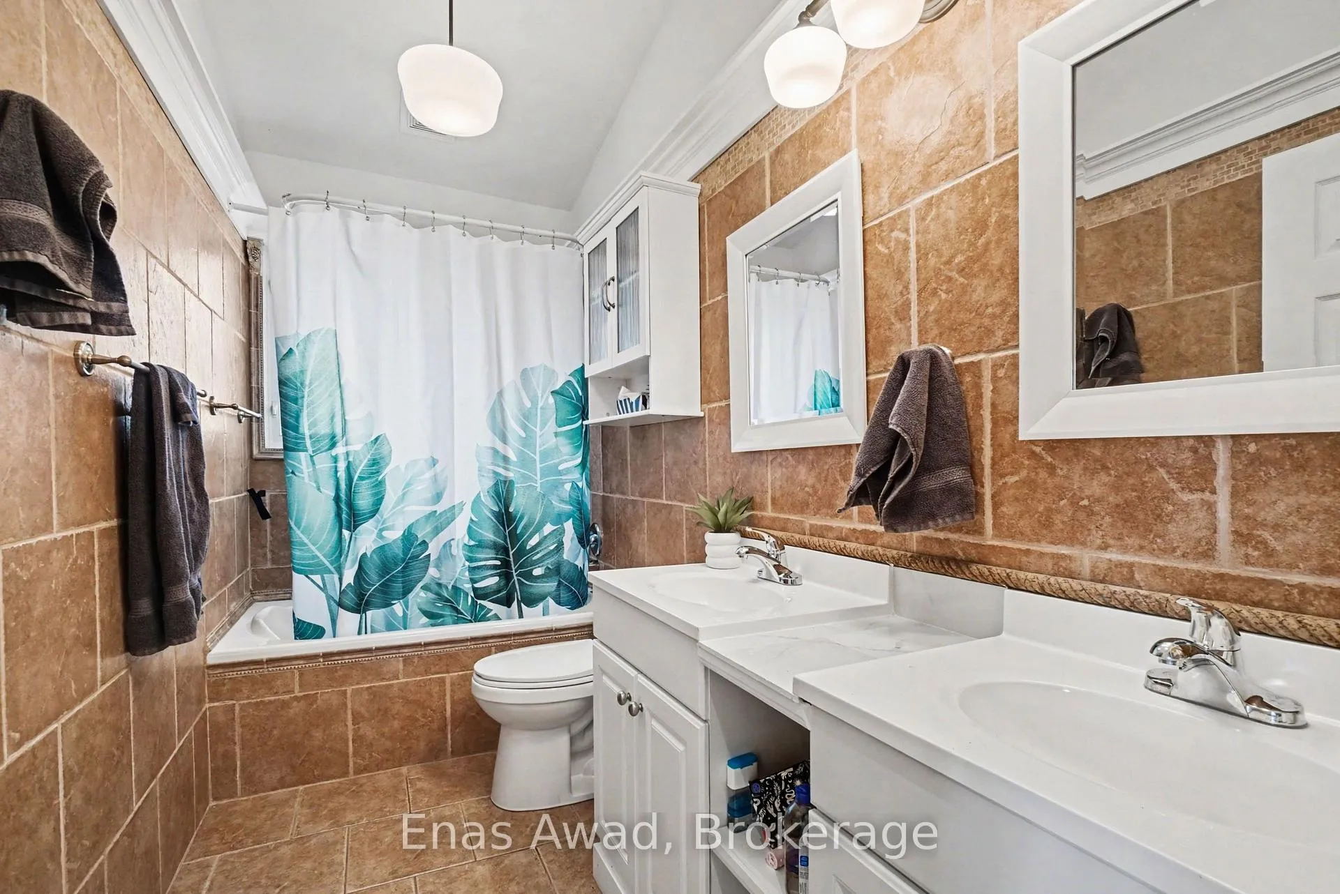 Photo 12 of 797 Hamlet Road, Ottawa, Elmvale Acres — HOMEH