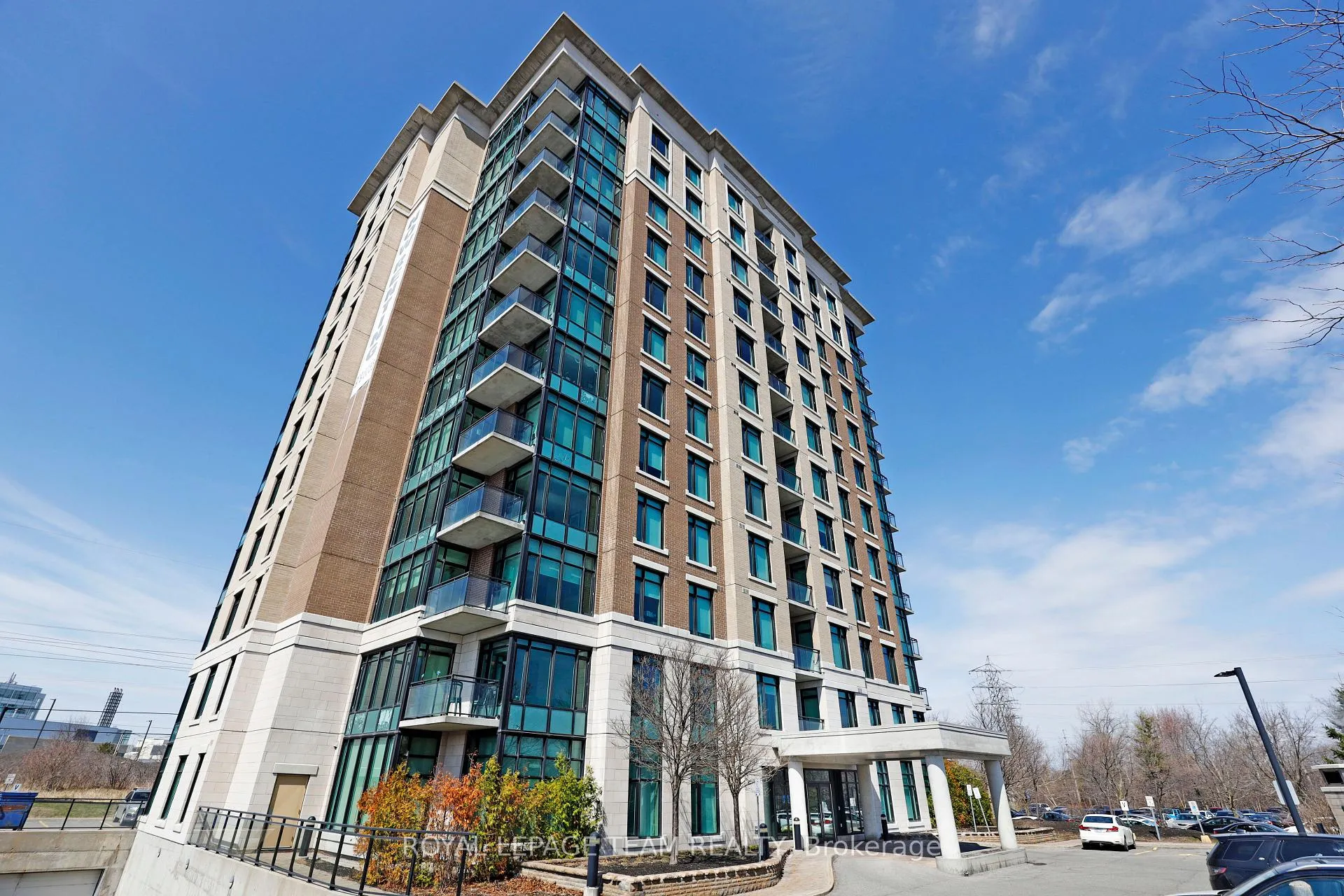 Photo 2 of Unit 202, 100 Roger Guindon Avenue, Ottawa, Riverview Park — HOMEH