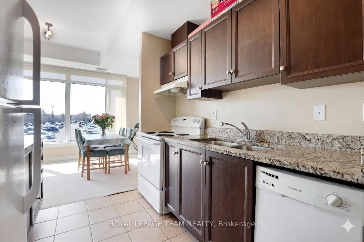Photo 11 of Unit 202, 100 Roger Guindon Avenue, Ottawa, Riverview Park — HOMEH