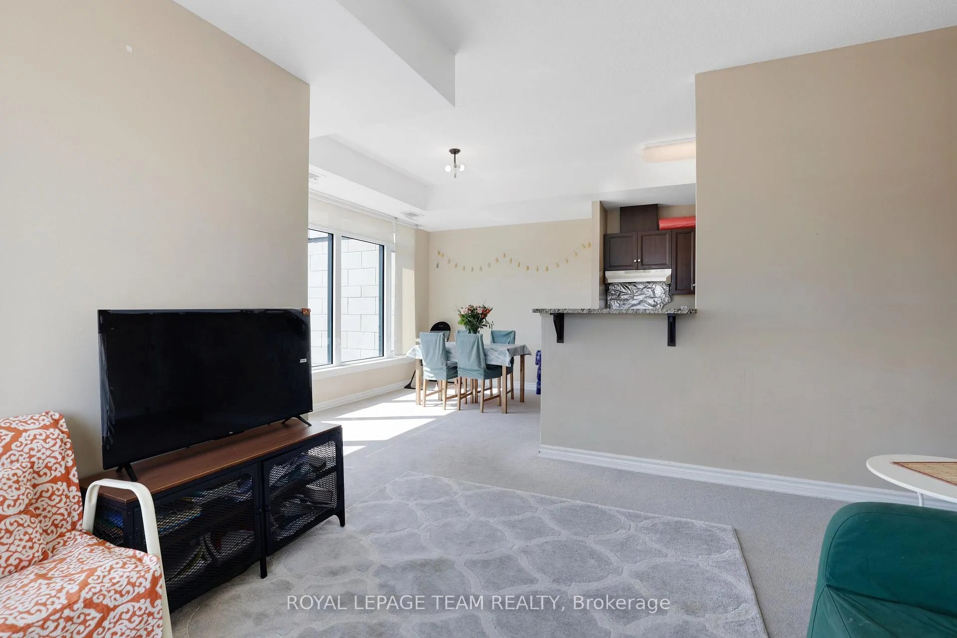 Photo 18 of Unit 202, 100 Roger Guindon Avenue, Ottawa, Riverview Park — HOMEH
