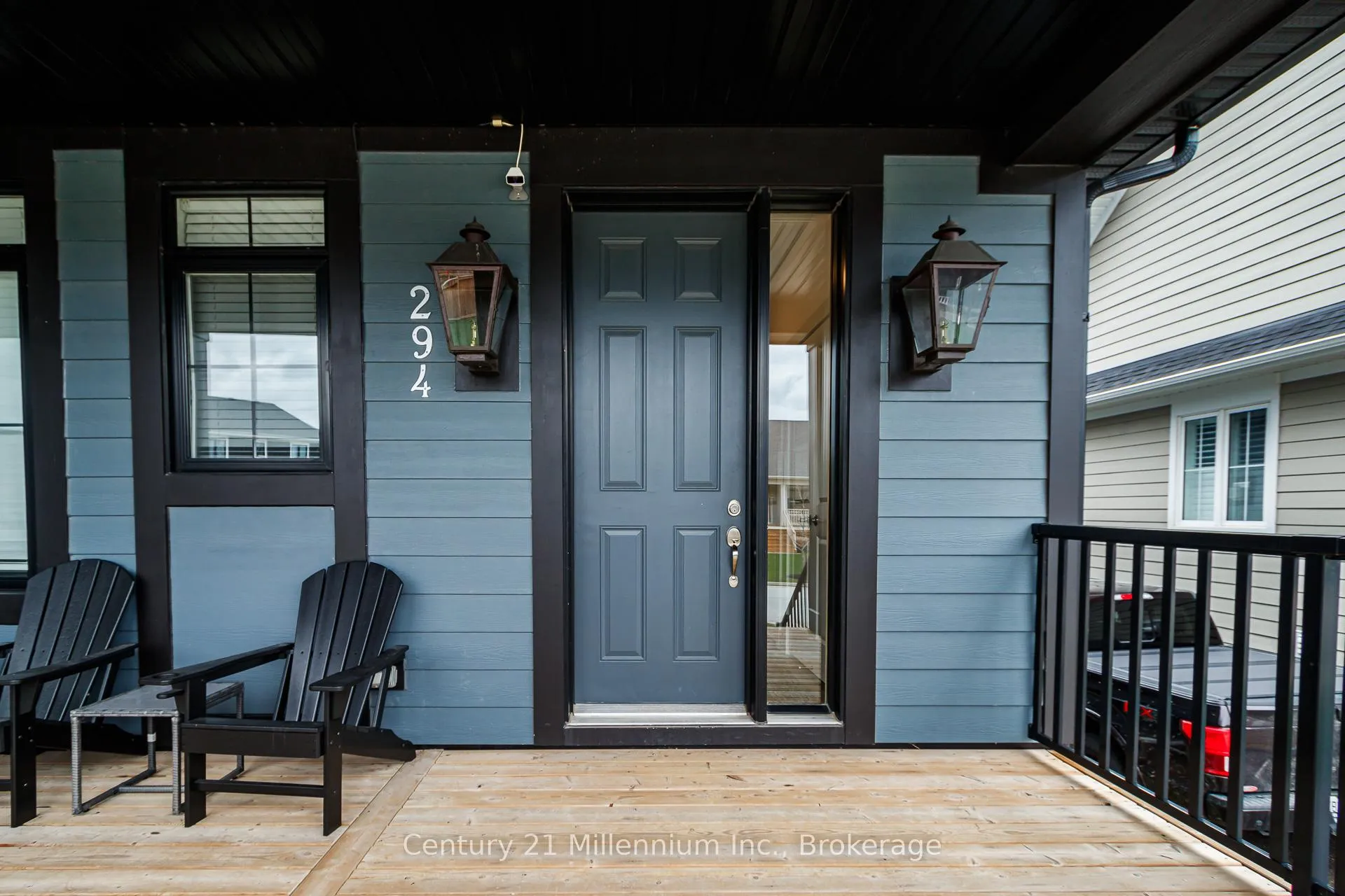 Photo 2 of 294 Yellow Birch Crescent, Blue Mountains — HOMEH