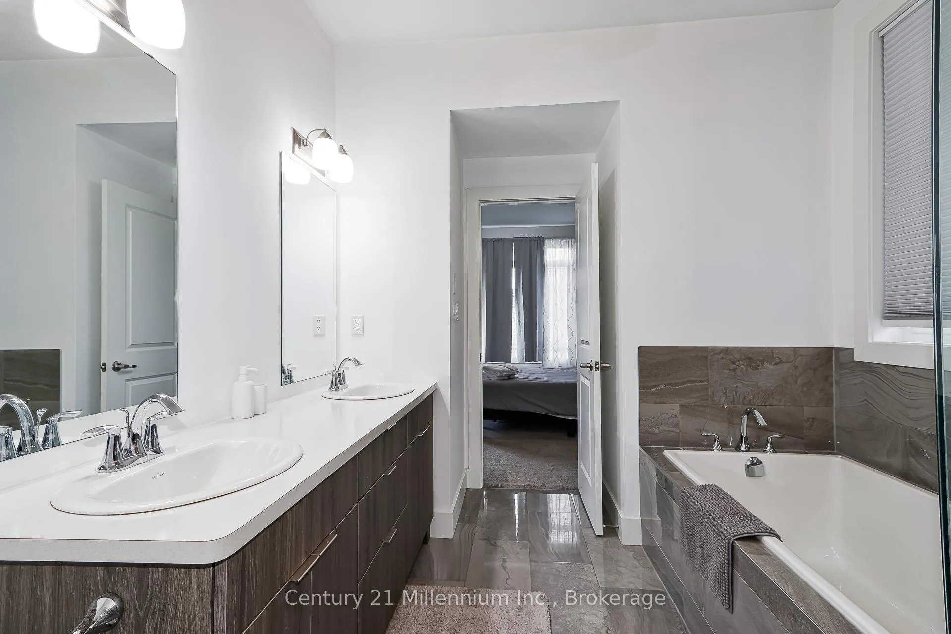 Photo 24 of 294 Yellow Birch Crescent, Blue Mountains — HOMEH