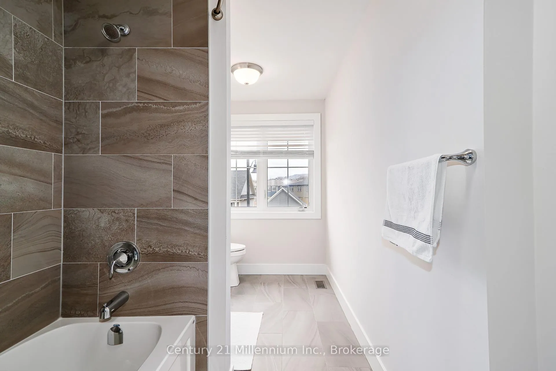 Photo 28 of 294 Yellow Birch Crescent, Blue Mountains — HOMEH