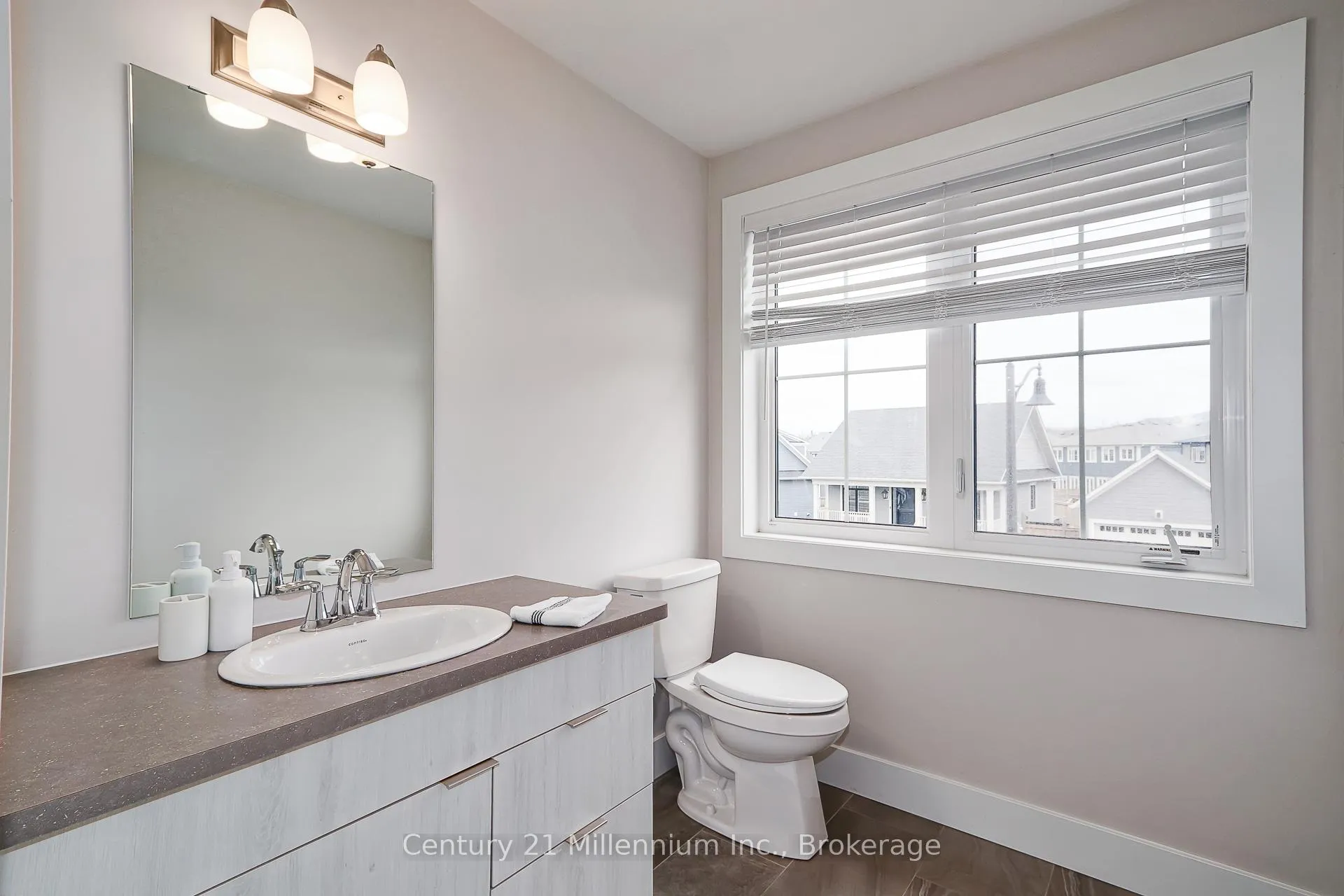Photo 29 of 294 Yellow Birch Crescent, Blue Mountains — HOMEH