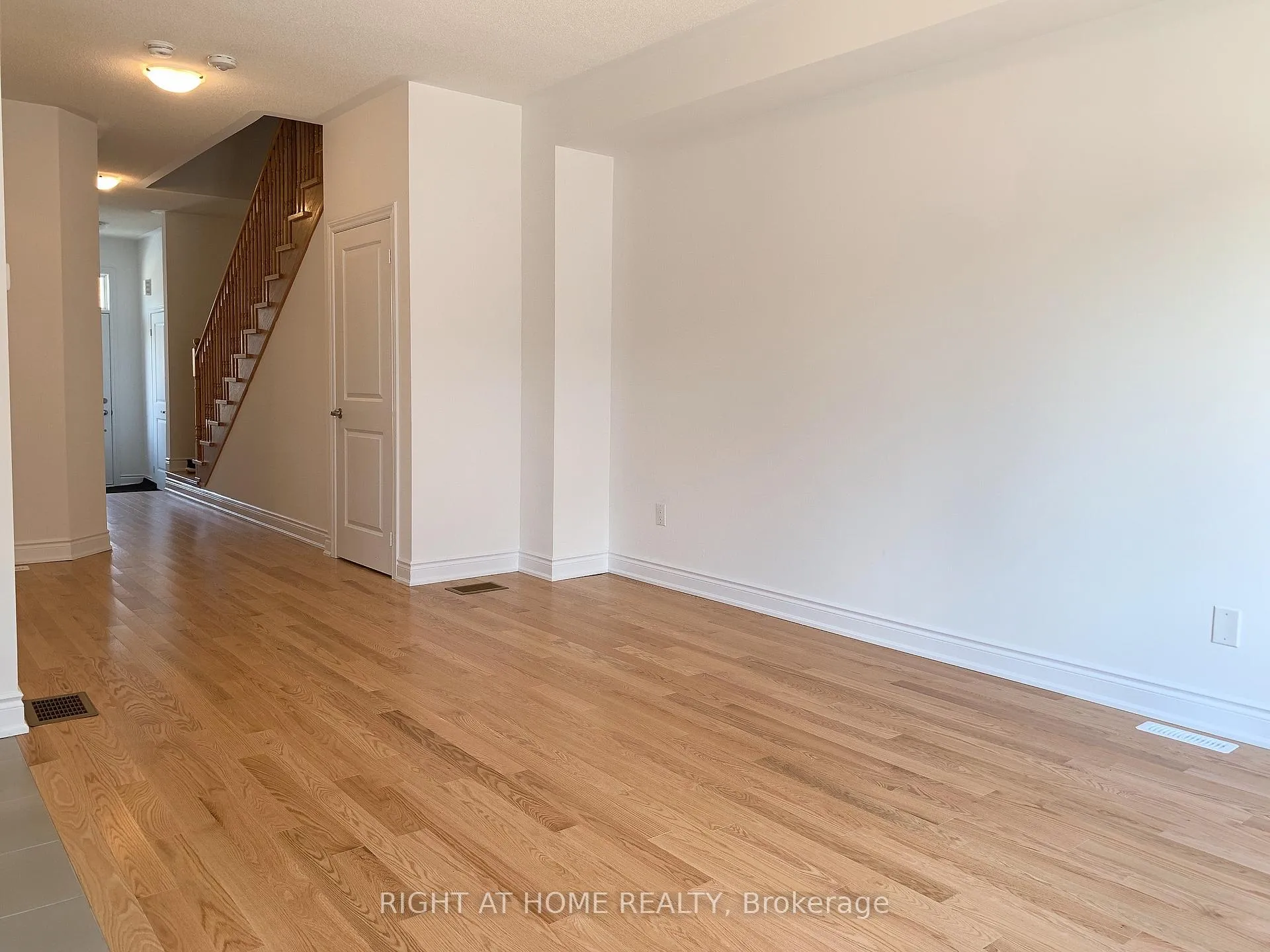 Photo 9 of 9 Mackenzie Street, Southgate — HOMEH