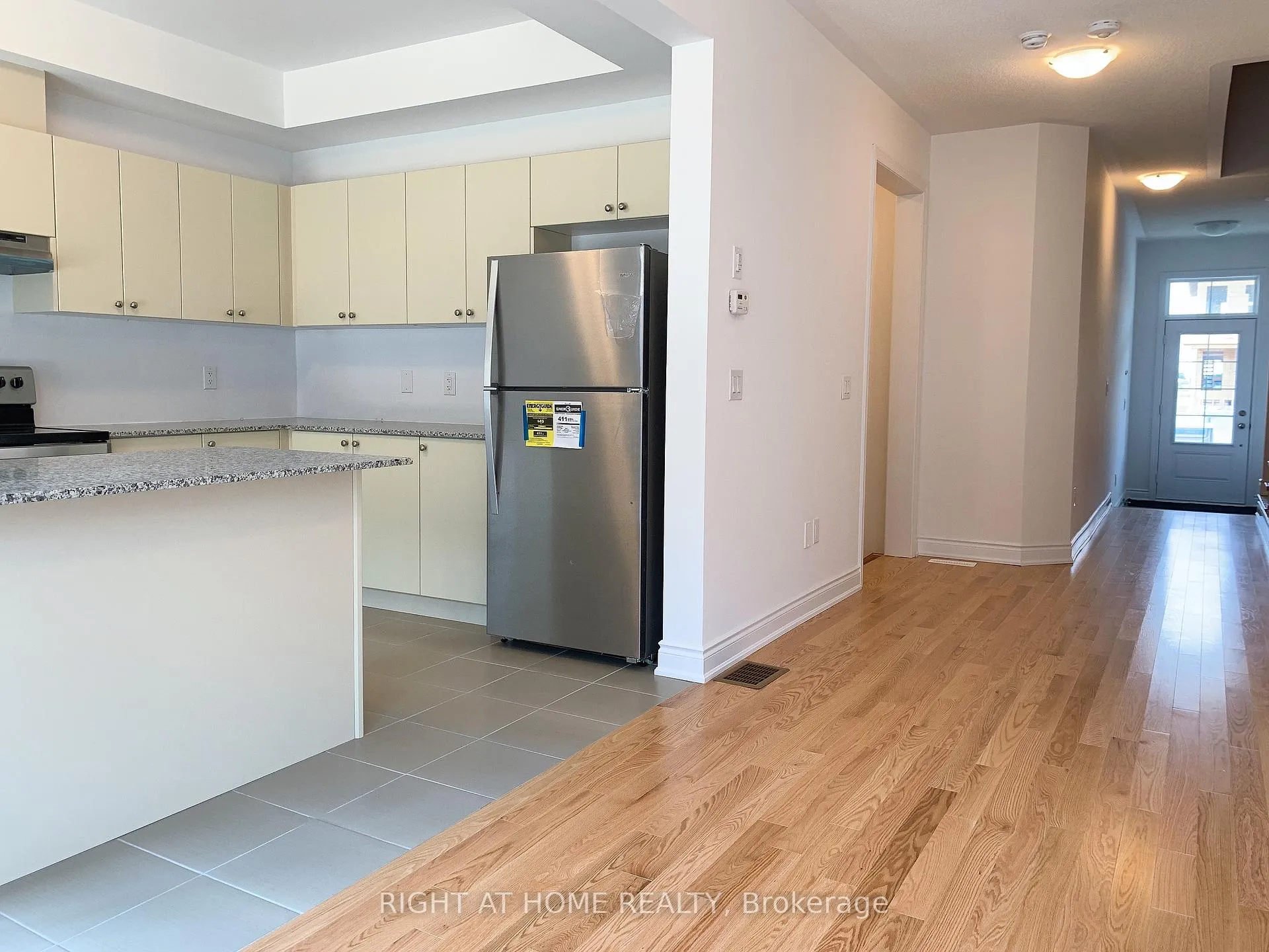 Photo 11 of 9 Mackenzie Street, Southgate — HOMEH