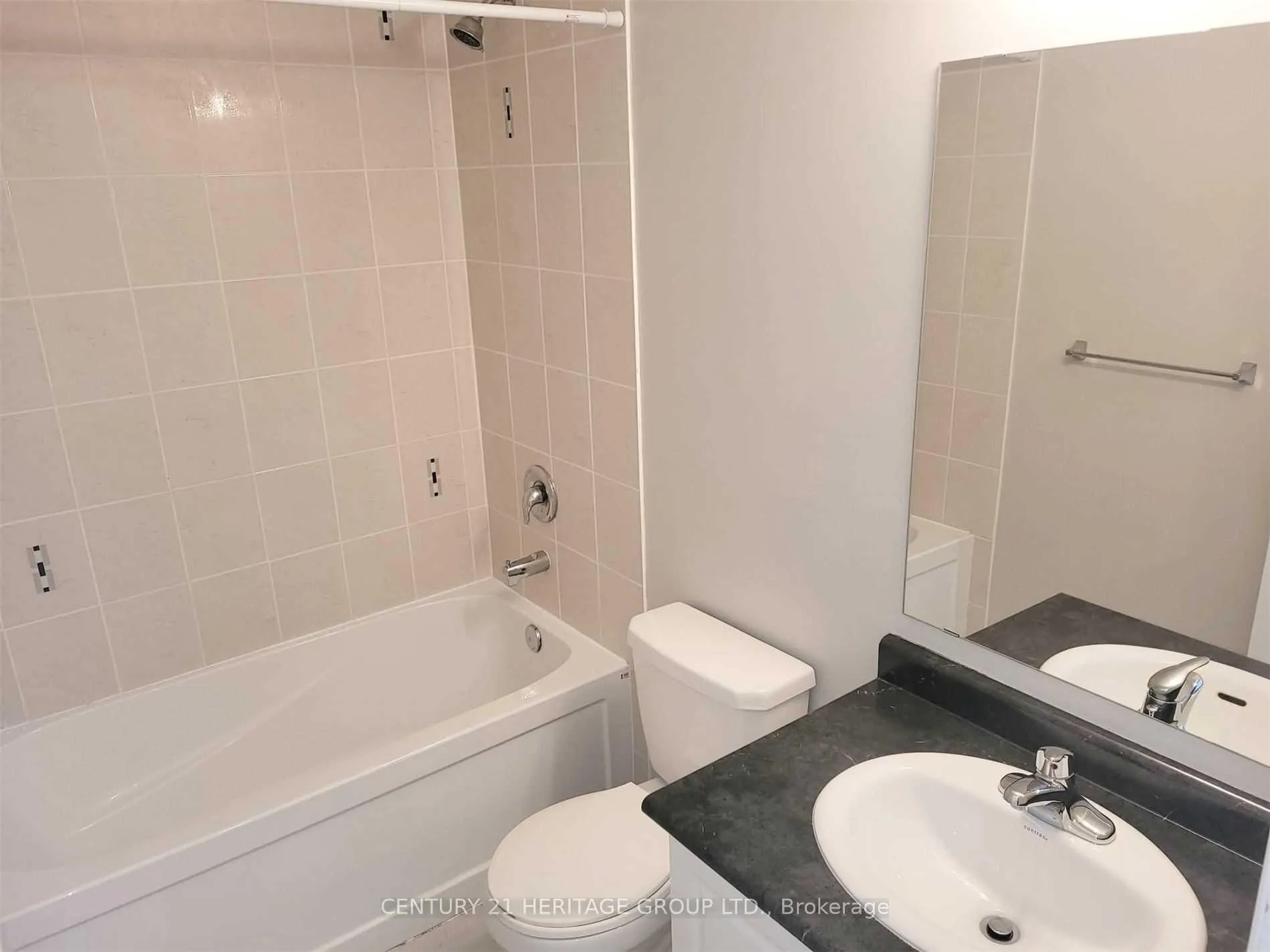 Photo 21 of Unit 4, 53 Ferndale Drive S, Barrie, Ardagh — HOMEH