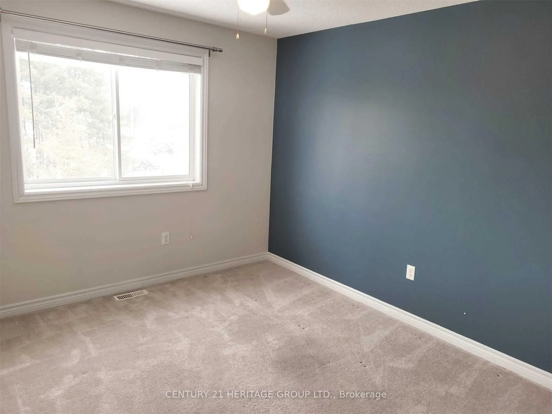 Photo 23 of Unit 4, 53 Ferndale Drive S, Barrie, Ardagh — HOMEH