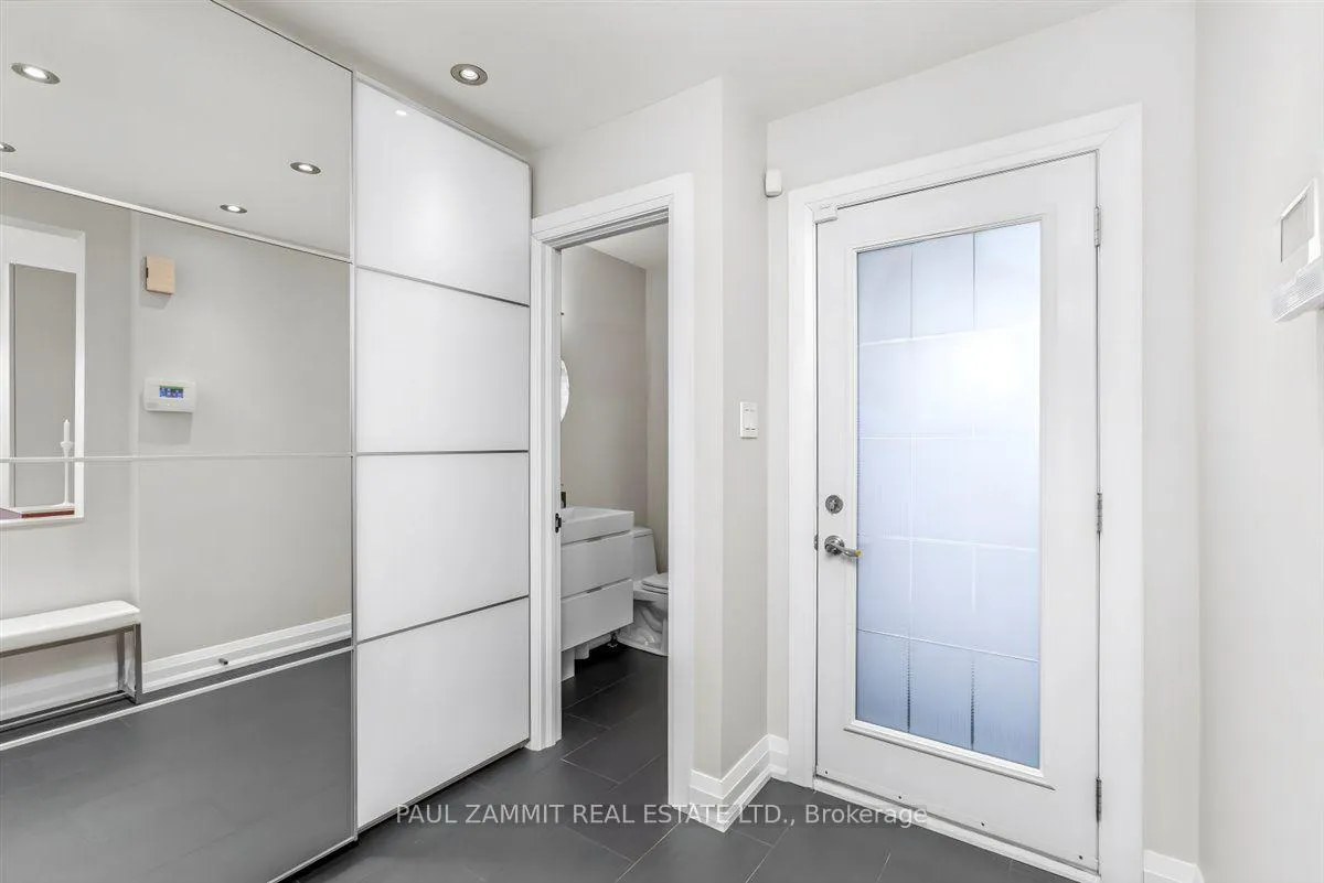 Photo 2 of 57 Glenmanor Way, Vaughan, Crestwood-Springfarm-Yorkhill — HOMEH