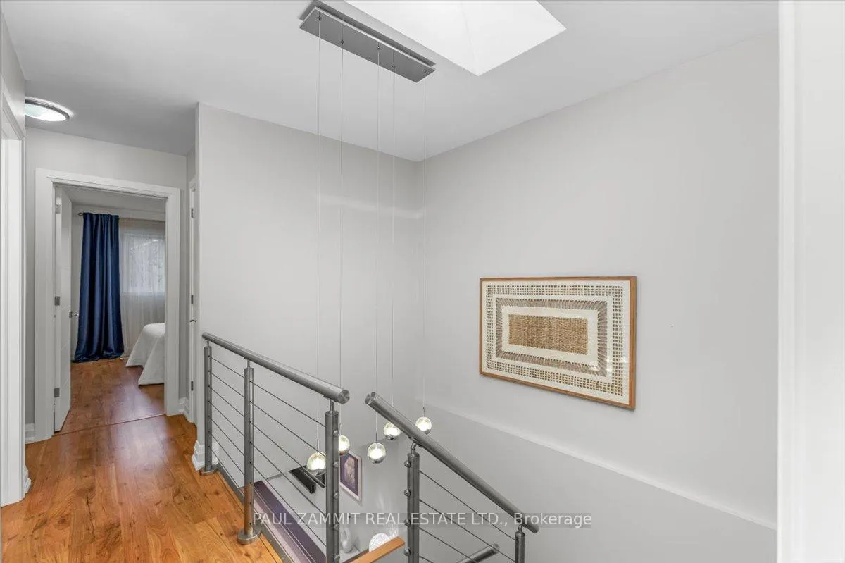 Photo 18 of 57 Glenmanor Way, Vaughan, Crestwood-Springfarm-Yorkhill — HOMEH