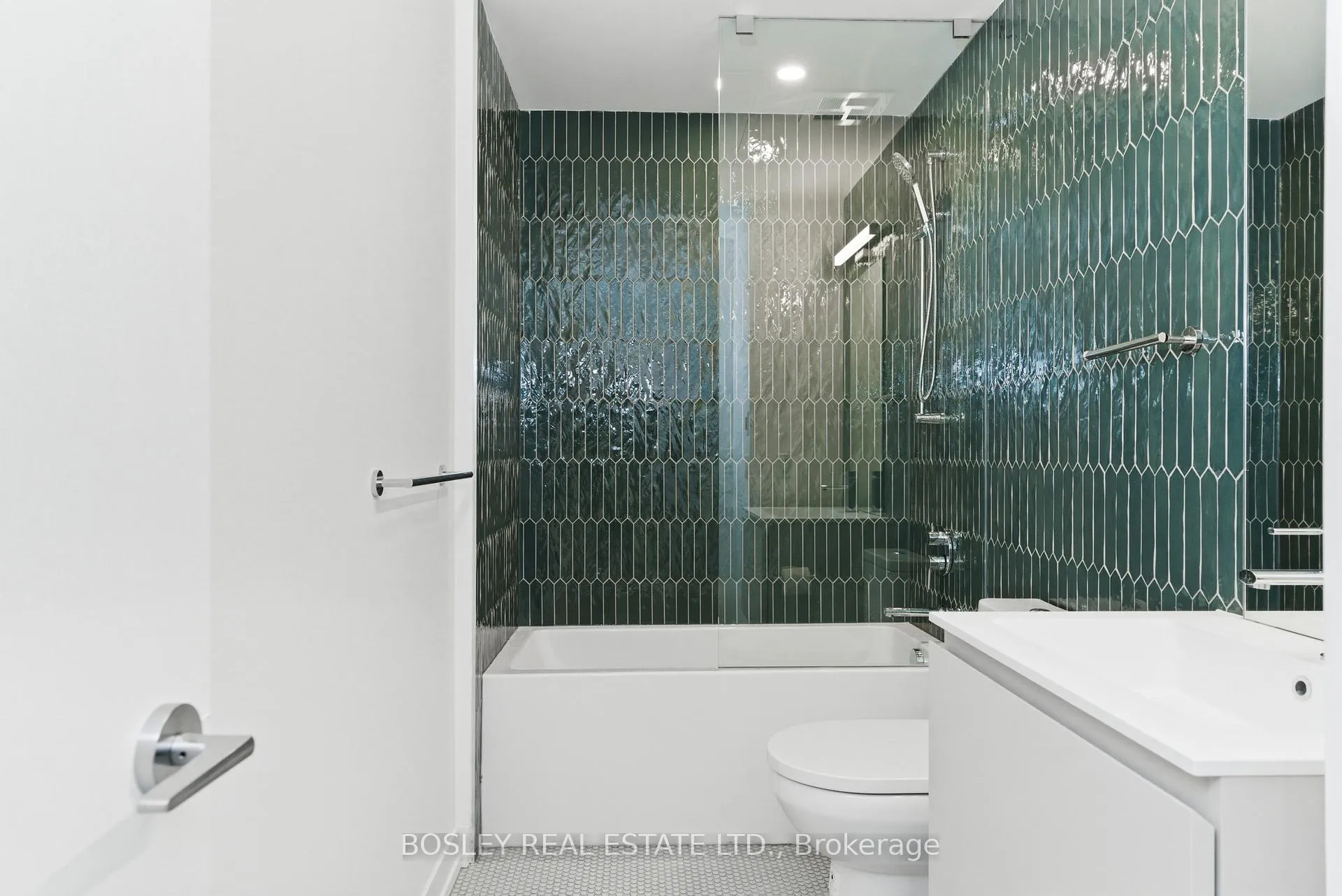 Photo 22 of Unit 204, 761 Queen Street E, Toronto, South Riverdale — HOMEH