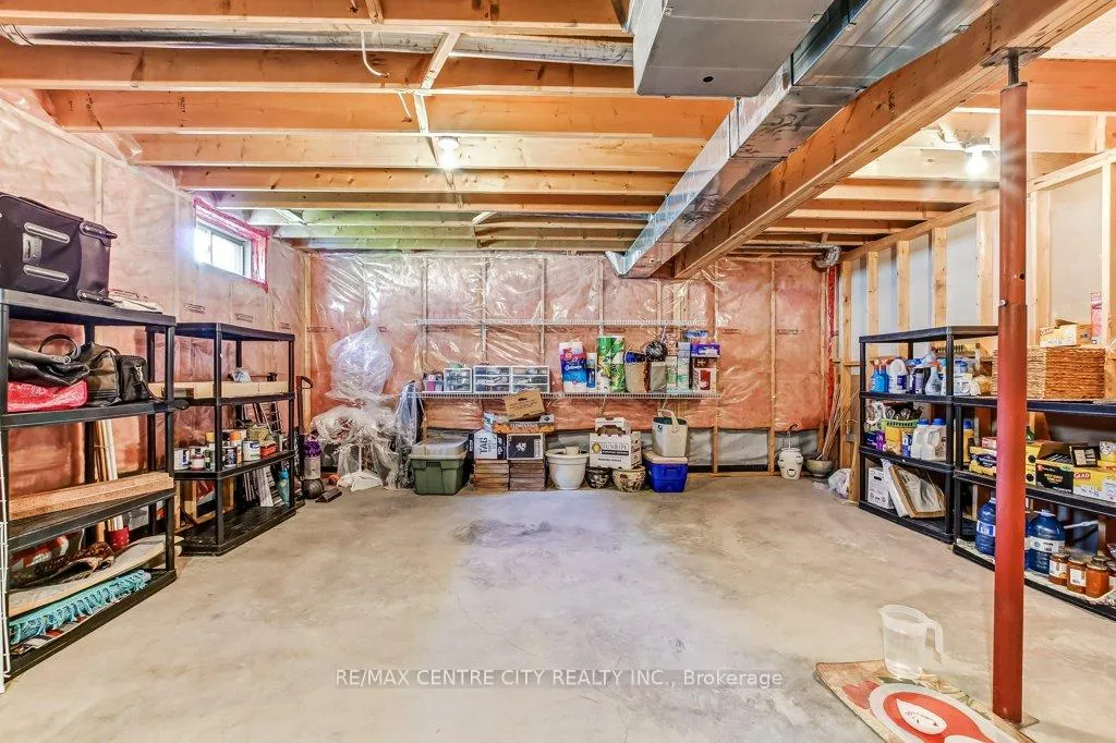 Photo 18 of Unit 14, 16 Havenridge Court, St. Thomas — HOMEH