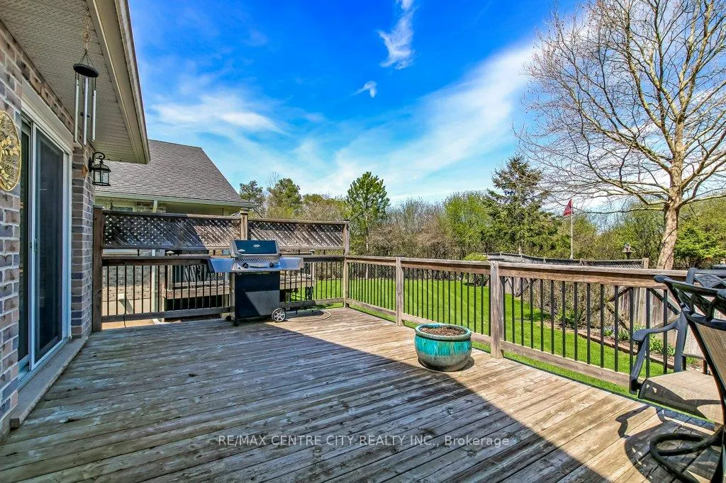 Photo 21 of Unit 14, 16 Havenridge Court, St. Thomas — HOMEH