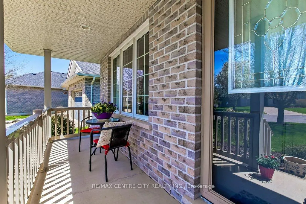 Photo 22 of Unit 14, 16 Havenridge Court, St. Thomas — HOMEH