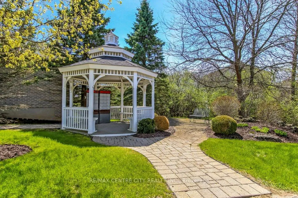 Photo 24 of Unit 14, 16 Havenridge Court, St. Thomas — HOMEH