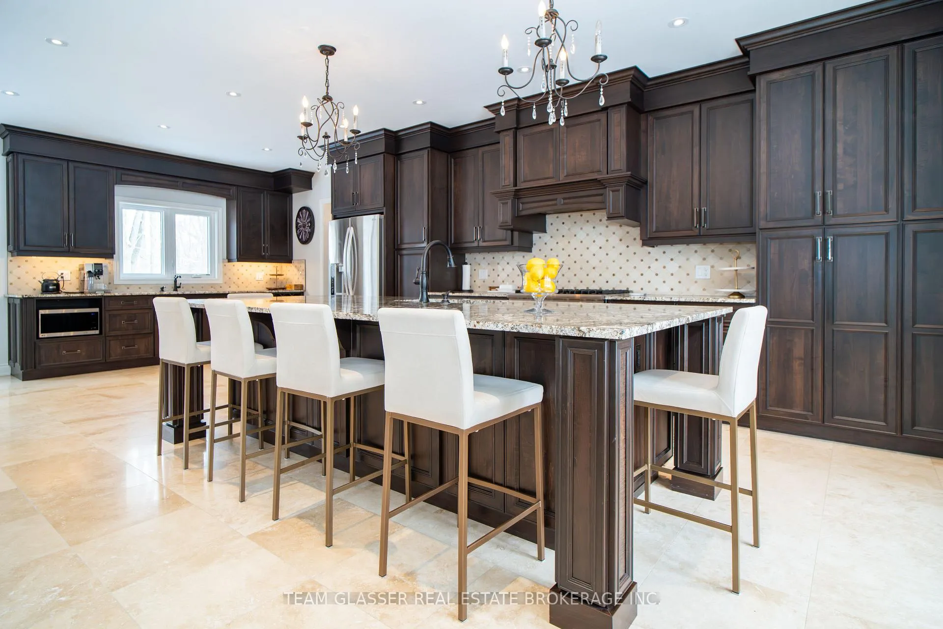 Photo 10 of 110 McLaren Road, Milton, Campbellville — HOMEH