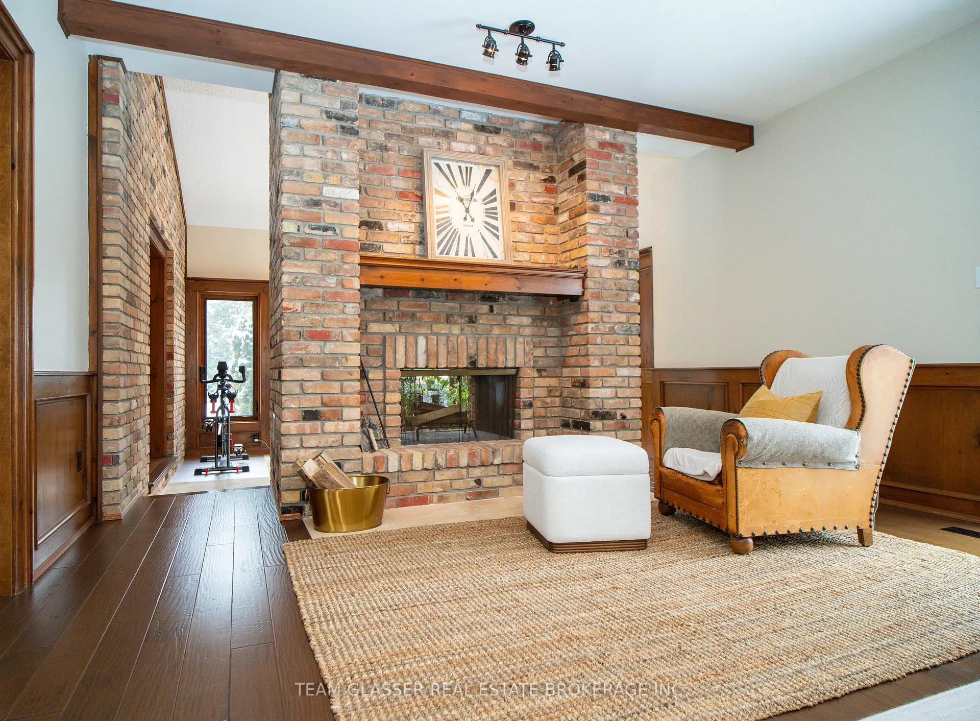 Photo 24 of 110 McLaren Road, Milton, Campbellville — HOMEH