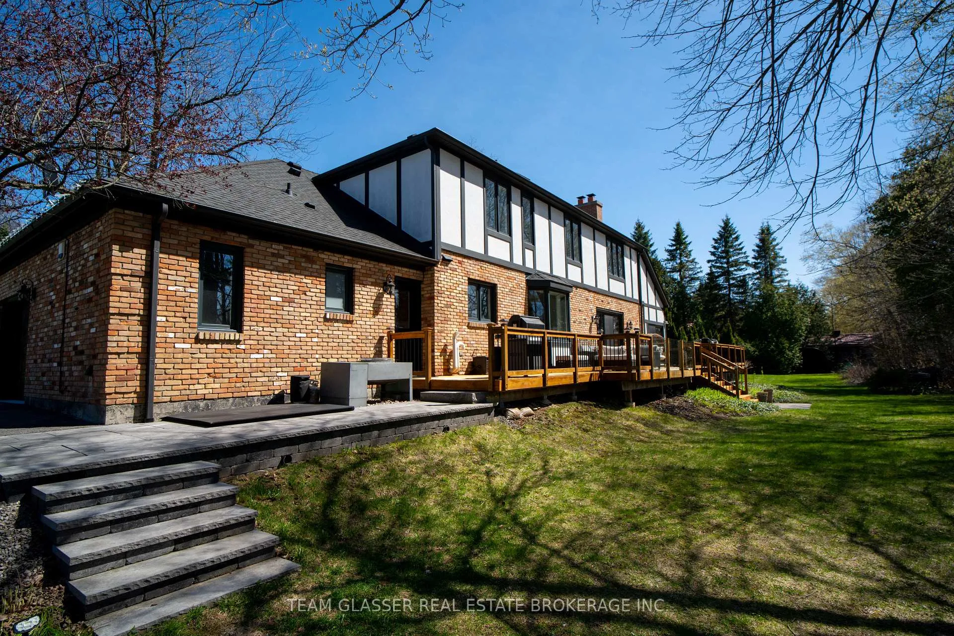 Photo 46 of 110 McLaren Road, Milton, Campbellville — HOMEH