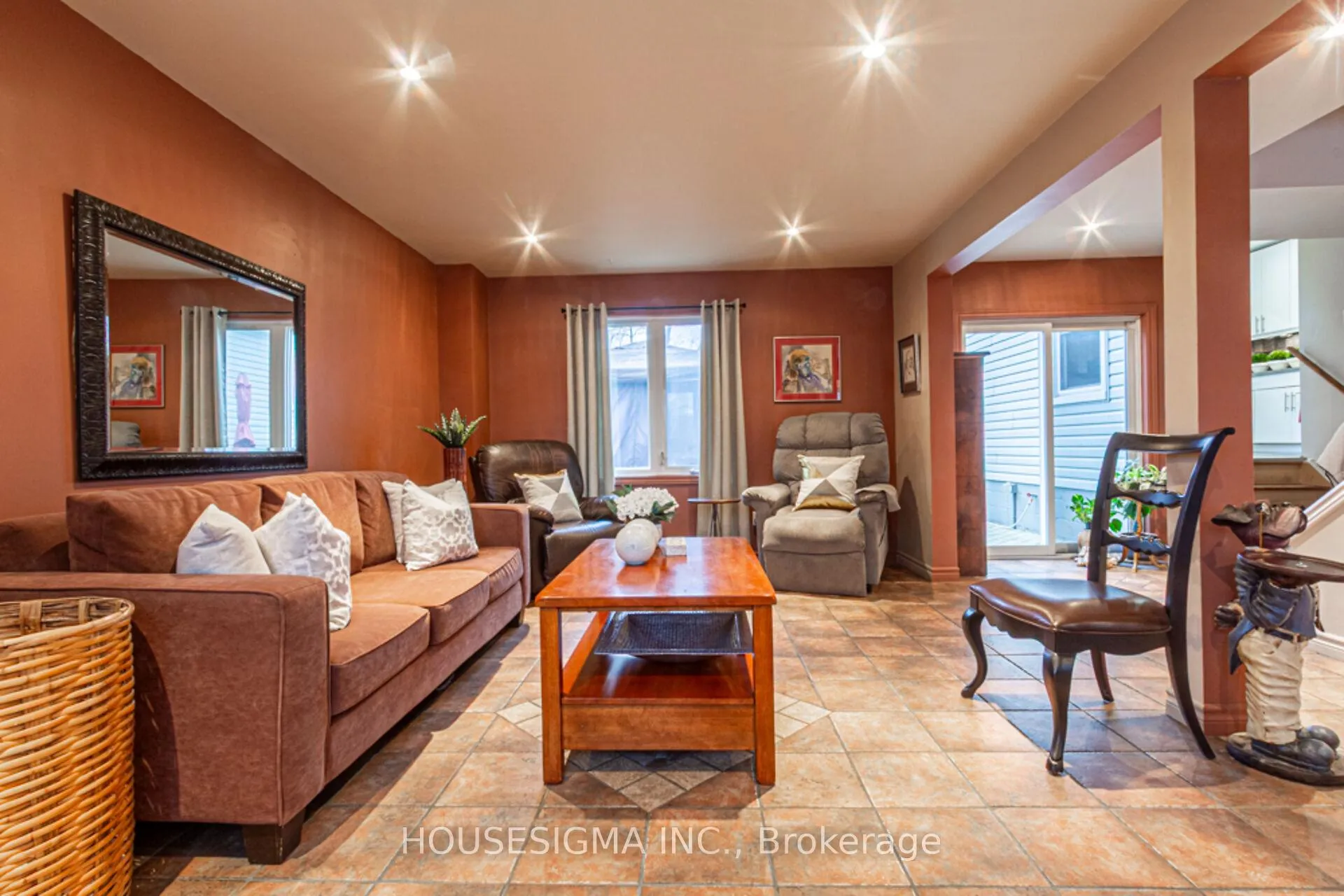 Photo 5 of 899 Hazel Street, Burlington, Freeman — HOMEH