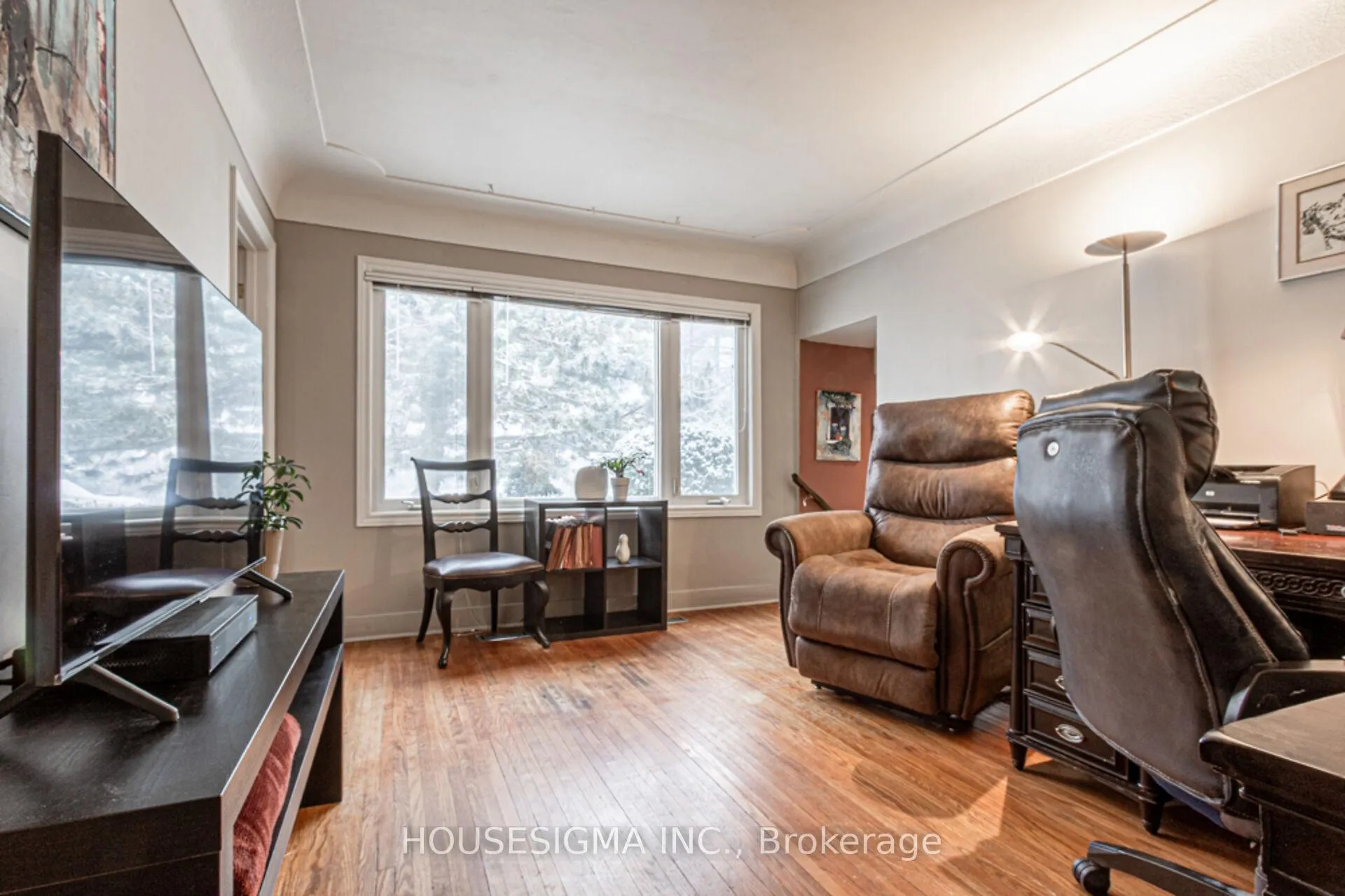 Photo 9 of 899 Hazel Street, Burlington, Freeman — HOMEH