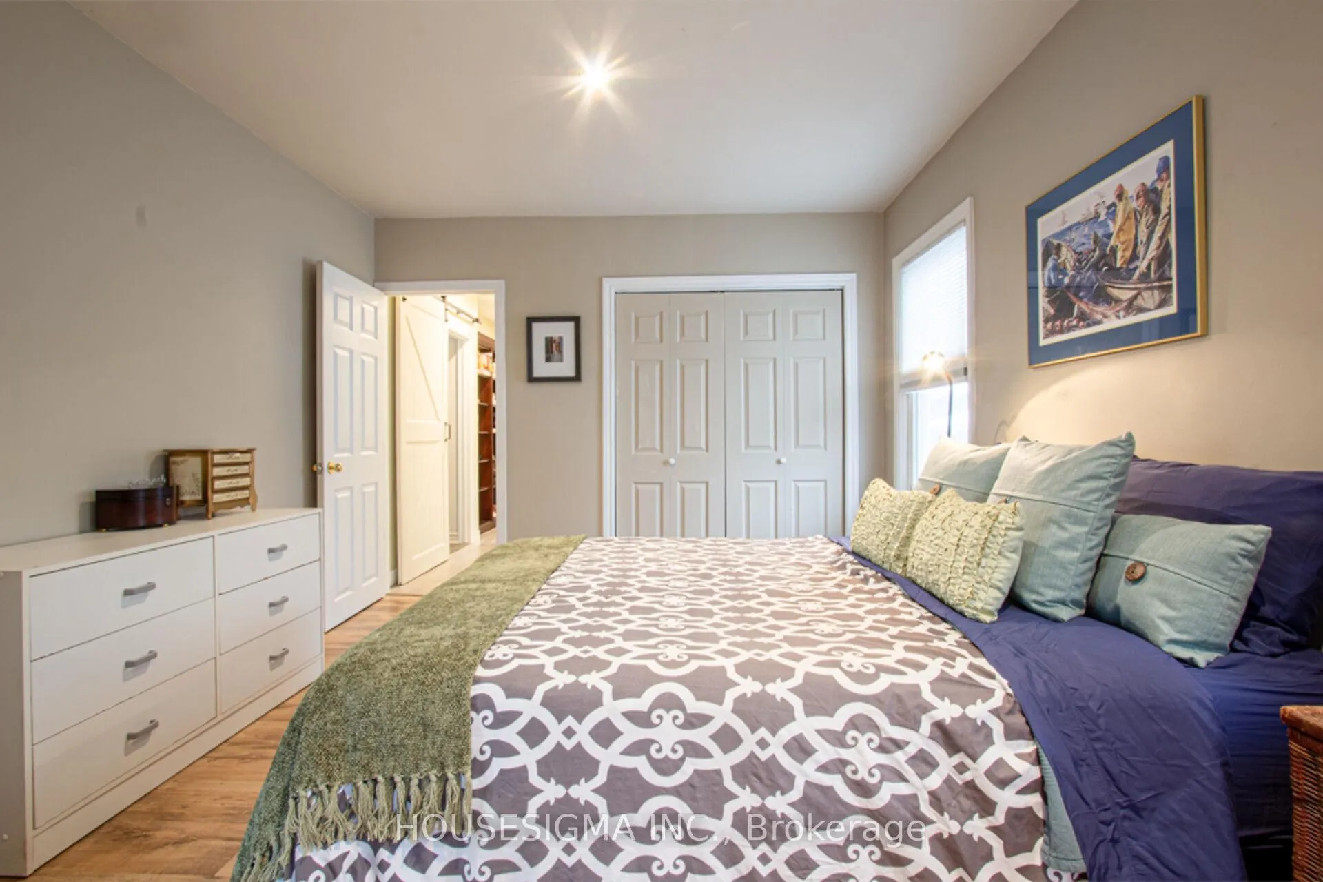 Photo 14 of 899 Hazel Street, Burlington, Freeman — HOMEH