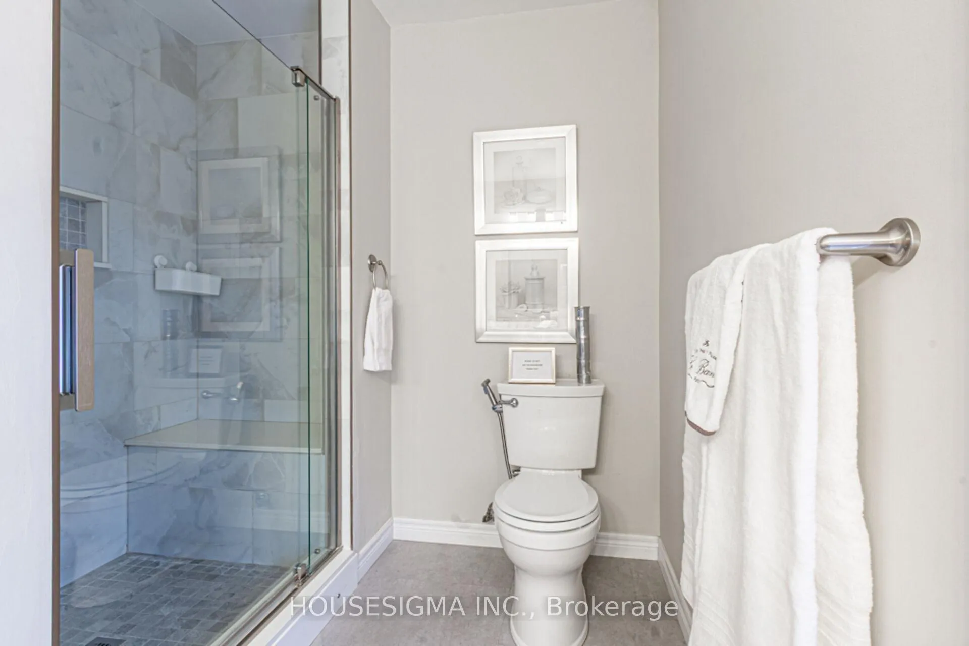 Photo 15 of 899 Hazel Street, Burlington, Freeman — HOMEH