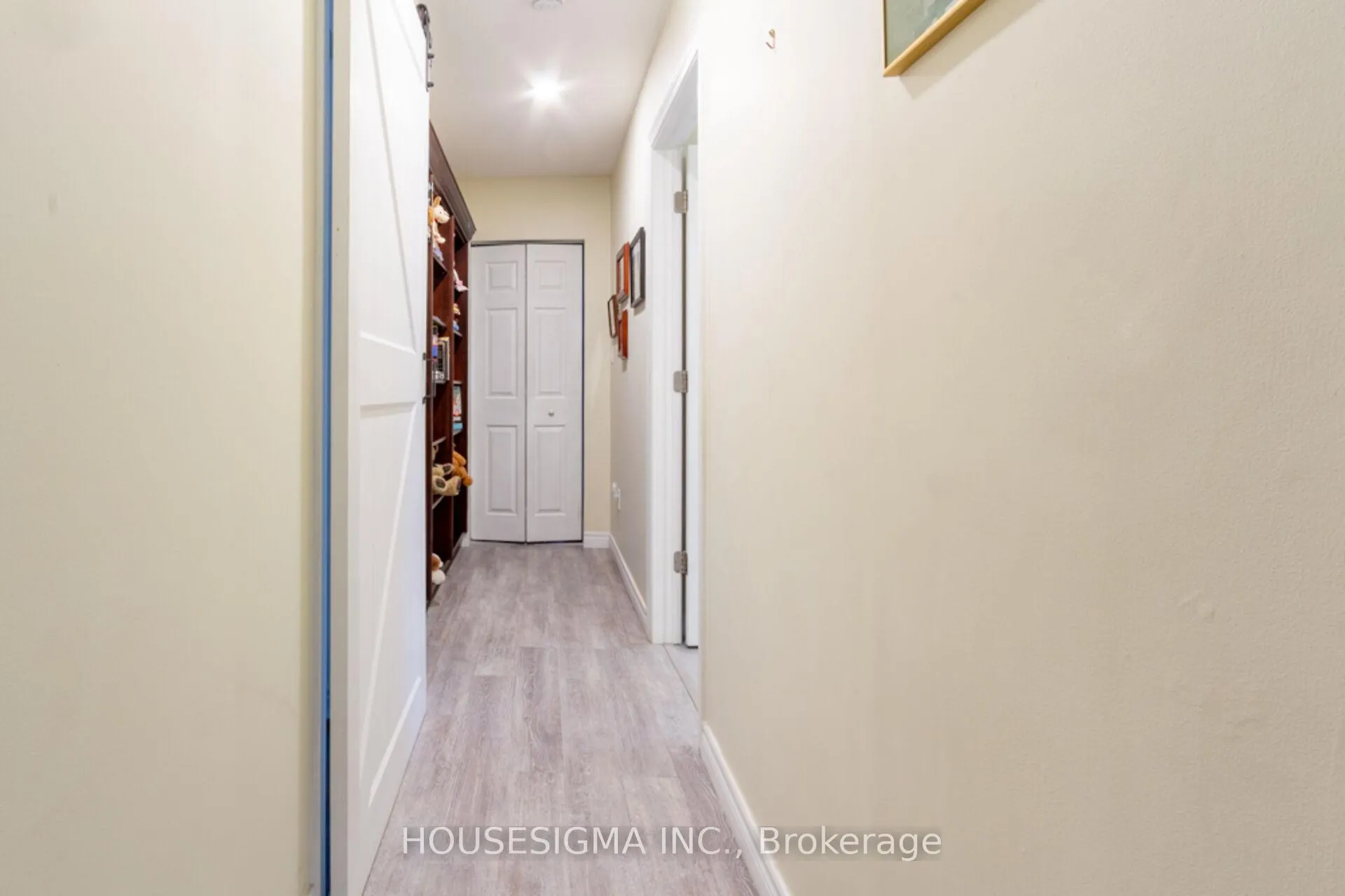Photo 17 of 899 Hazel Street, Burlington, Freeman — HOMEH