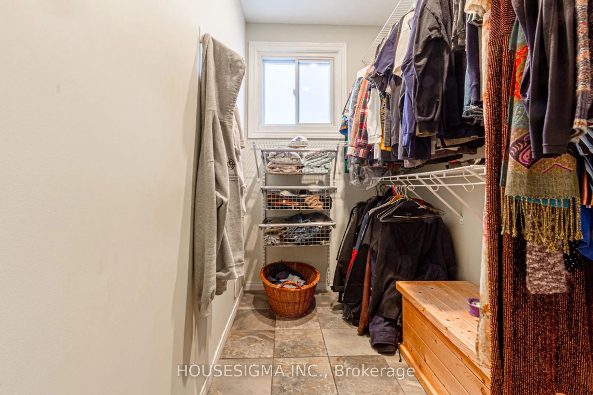 Photo 20 of 899 Hazel Street, Burlington, Freeman — HOMEH