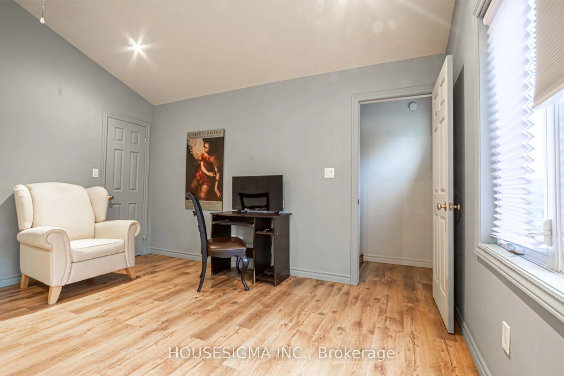 Photo 25 of 899 Hazel Street, Burlington, Freeman — HOMEH