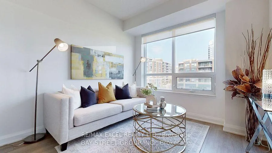 Photo 15 of Unit 309, 15 Water Walk Drive, Markham, Unionville — HOMEH
