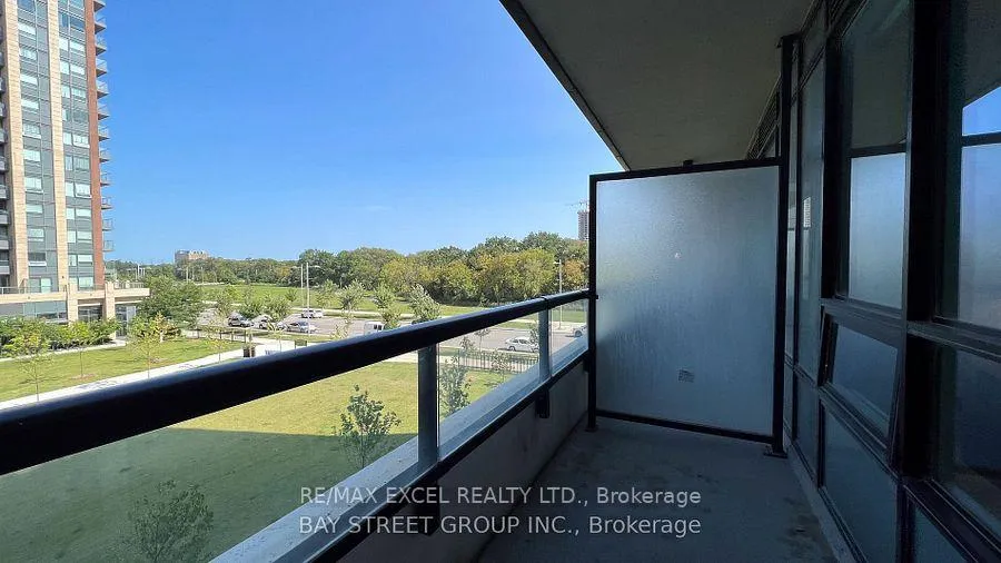 Photo 27 of Unit 309, 15 Water Walk Drive, Markham, Unionville — HOMEH