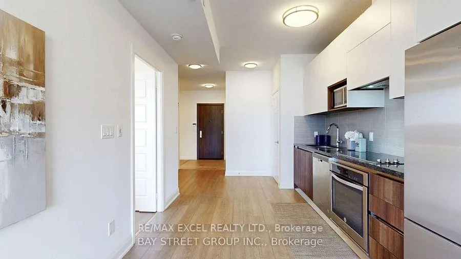 Photo 32 of Unit 309, 15 Water Walk Drive, Markham, Unionville — HOMEH