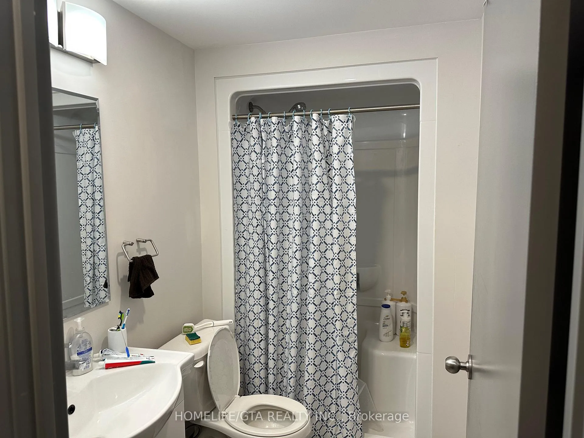 Photo 9 of Unit 1615, 258A Sunview Street, Waterloo, Beechwood/University — HOMEH
