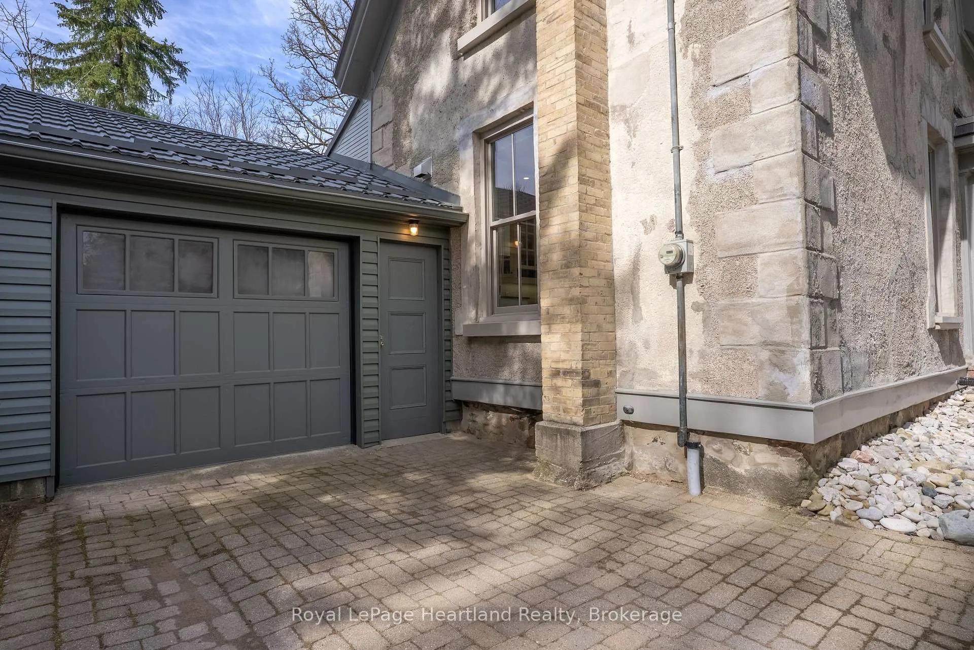 Photo 6 of 154 Ontario Street, Central Huron, Clinton — HOMEH