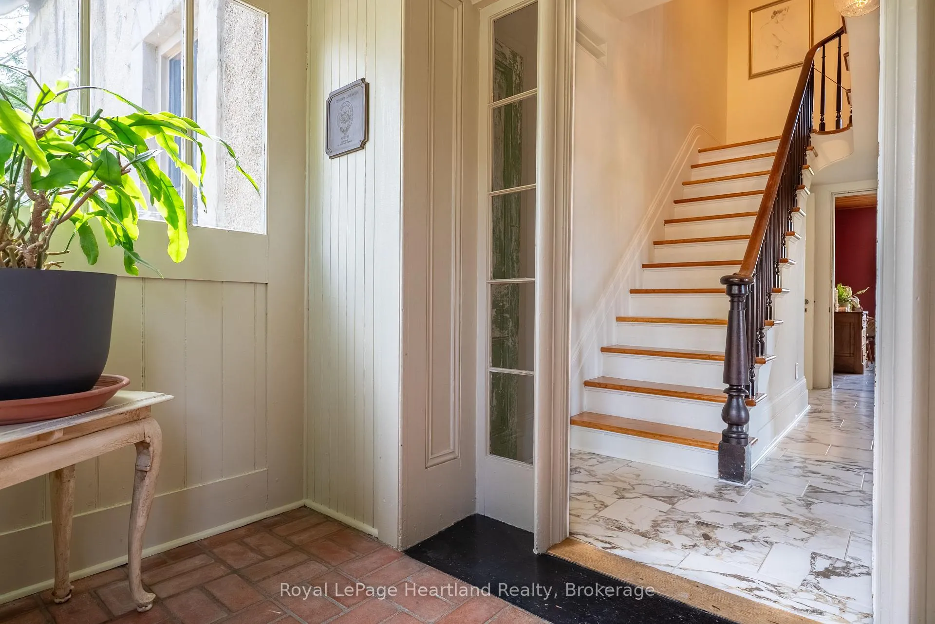 Photo 8 of 154 Ontario Street, Central Huron, Clinton — HOMEH