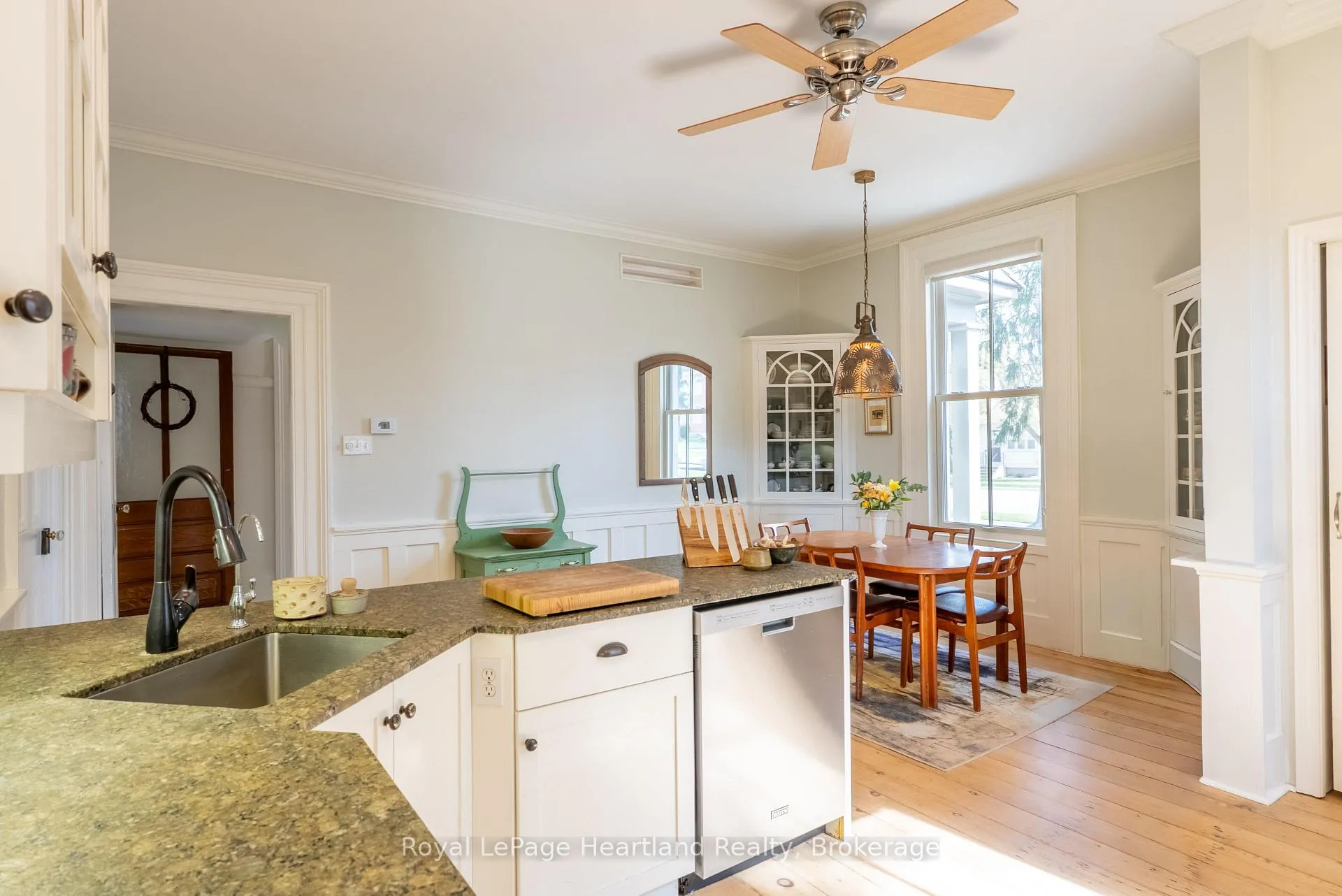 Photo 13 of 154 Ontario Street, Central Huron, Clinton — HOMEH