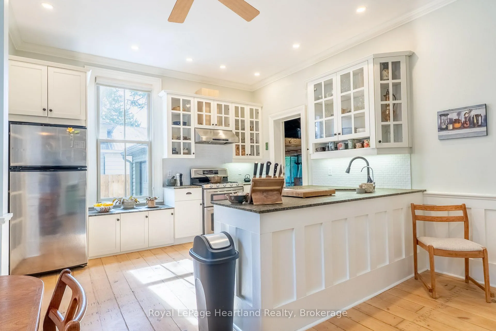 Photo 15 of 154 Ontario Street, Central Huron, Clinton — HOMEH
