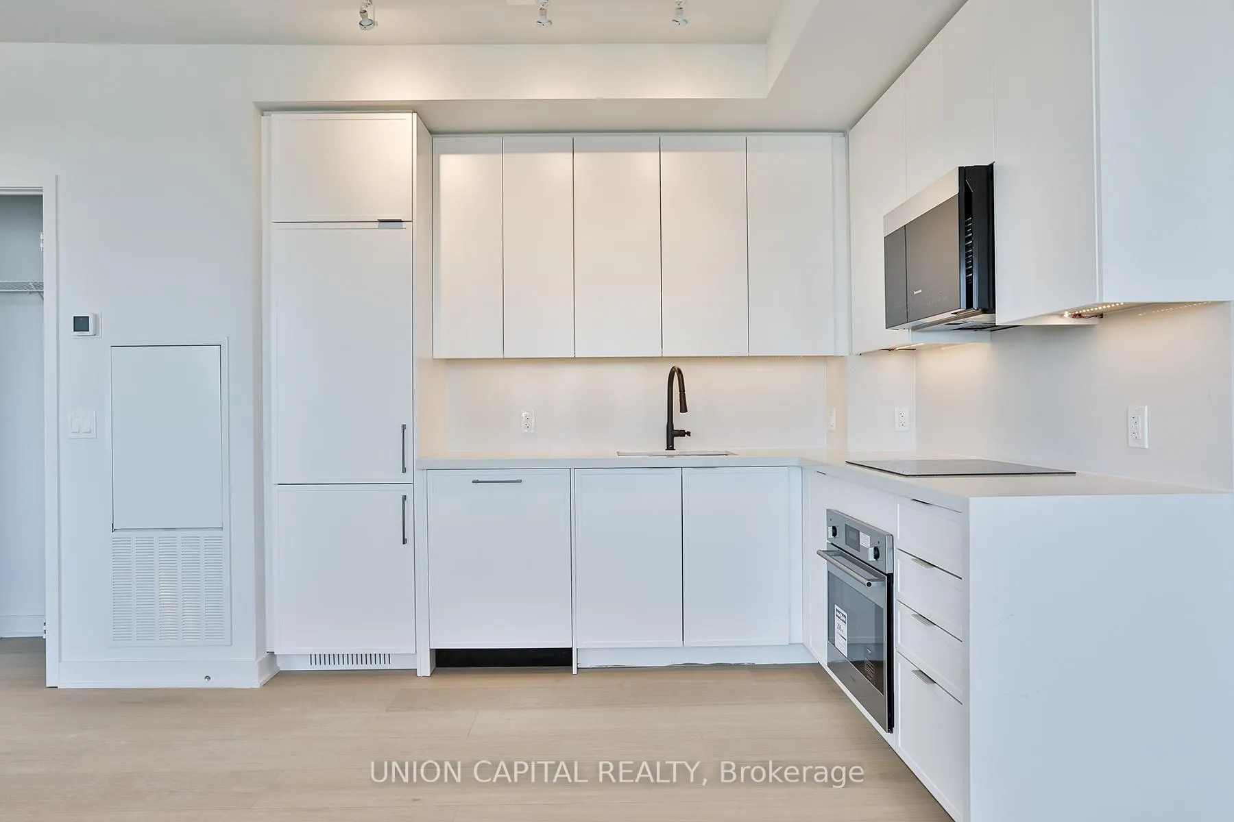 Photo 10 of Unit 5503, 2920 Highway 7, Vaughan, Concord — HOMEH