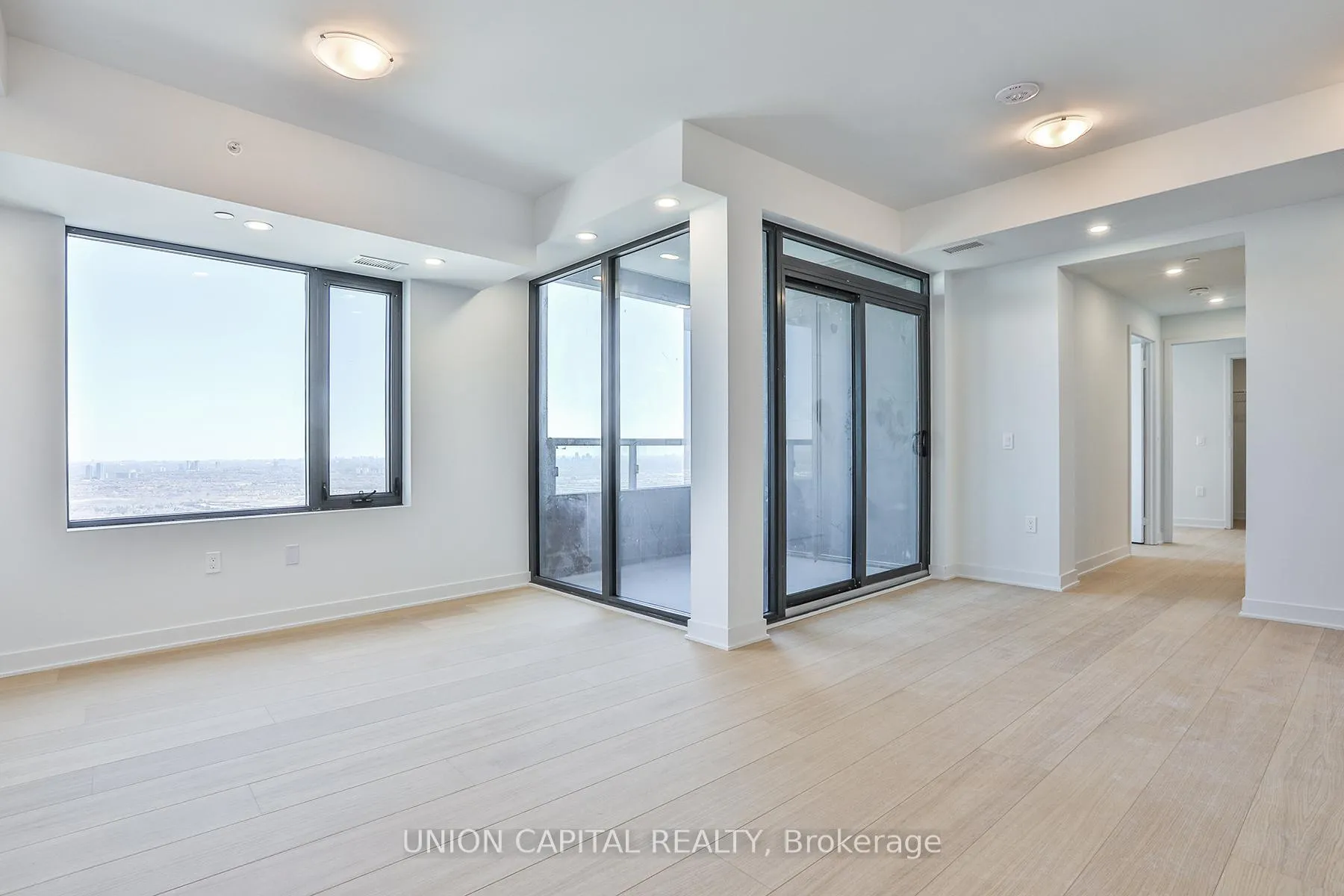 Photo 13 of Unit 5503, 2920 Highway 7, Vaughan, Concord — HOMEH