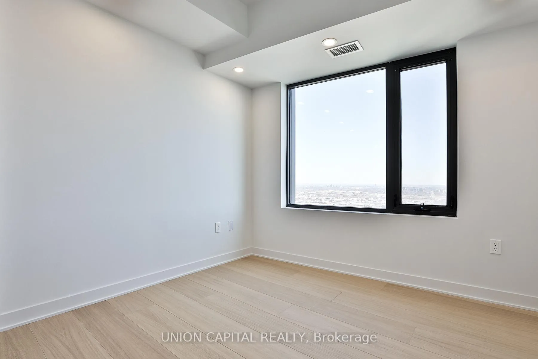 Photo 18 of Unit 5503, 2920 Highway 7, Vaughan, Concord — HOMEH