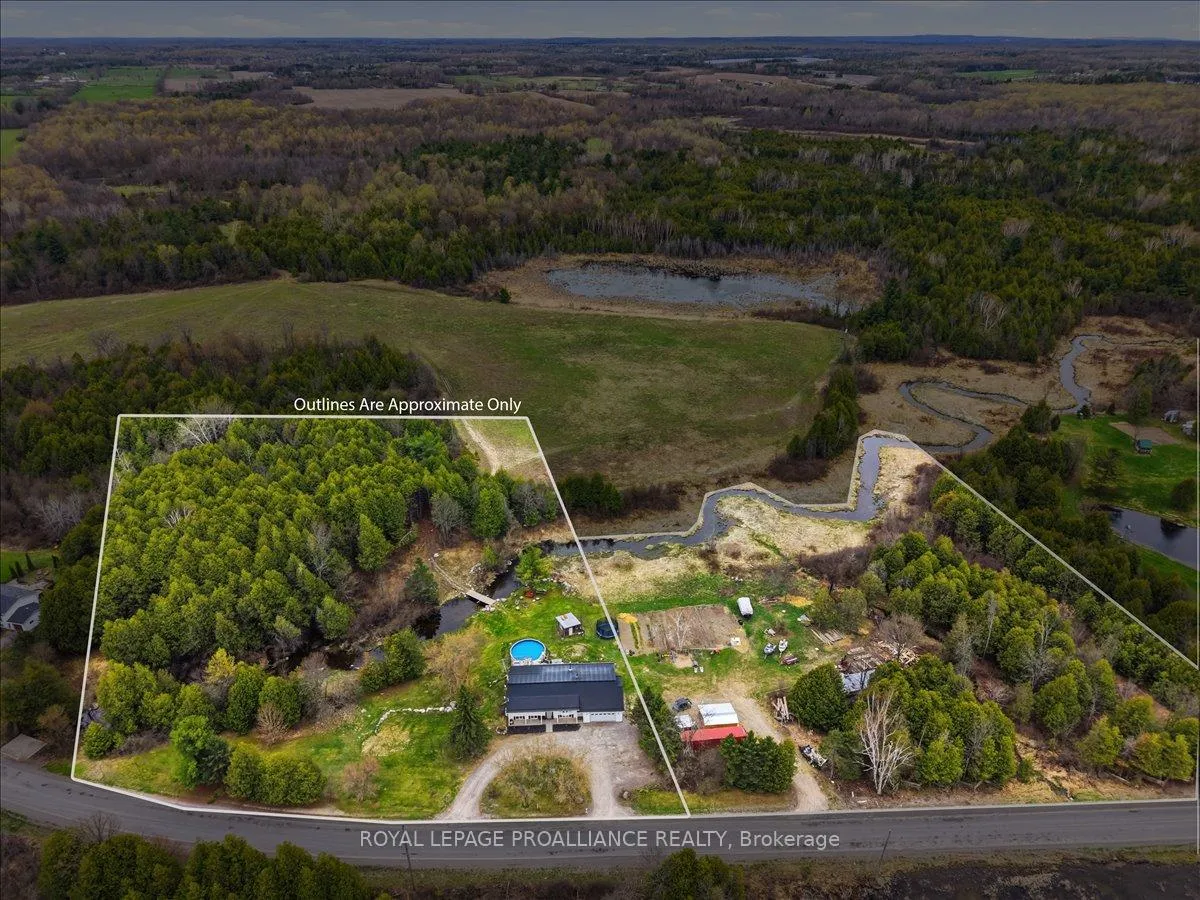 Photo 3 of 1442 Quin Mo Lac Road, Tweed, Hungerford (Twp) — HOMEH