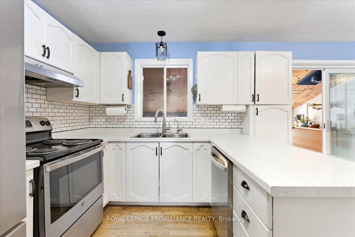 Photo 4 of 1442 Quin Mo Lac Road, Tweed, Hungerford (Twp) — HOMEH