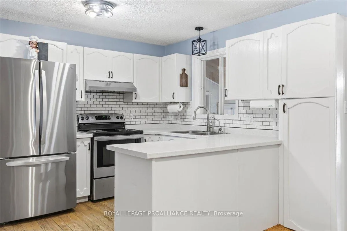 Photo 6 of 1442 Quin Mo Lac Road, Tweed, Hungerford (Twp) — HOMEH