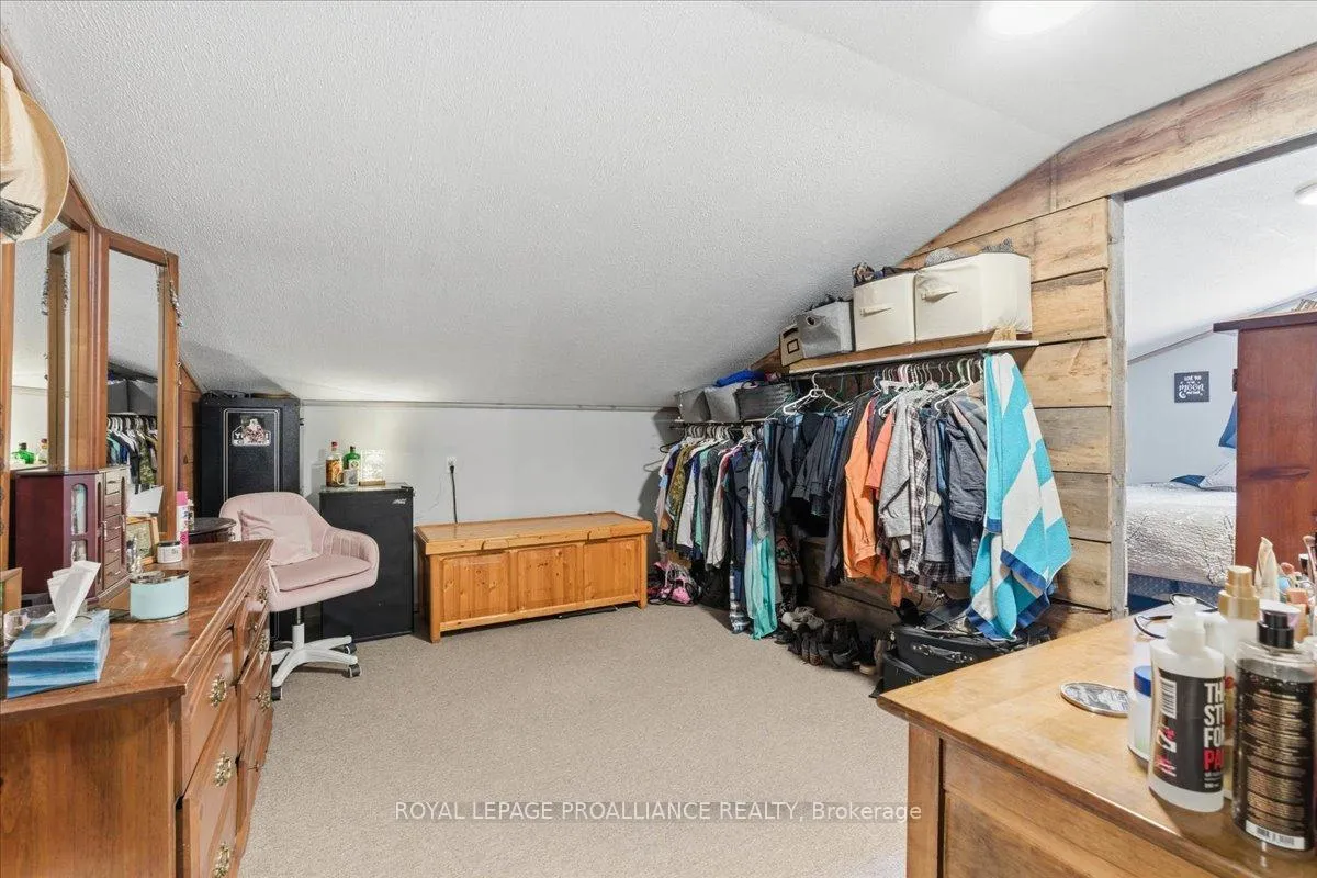 Photo 17 of 1442 Quin Mo Lac Road, Tweed, Hungerford (Twp) — HOMEH