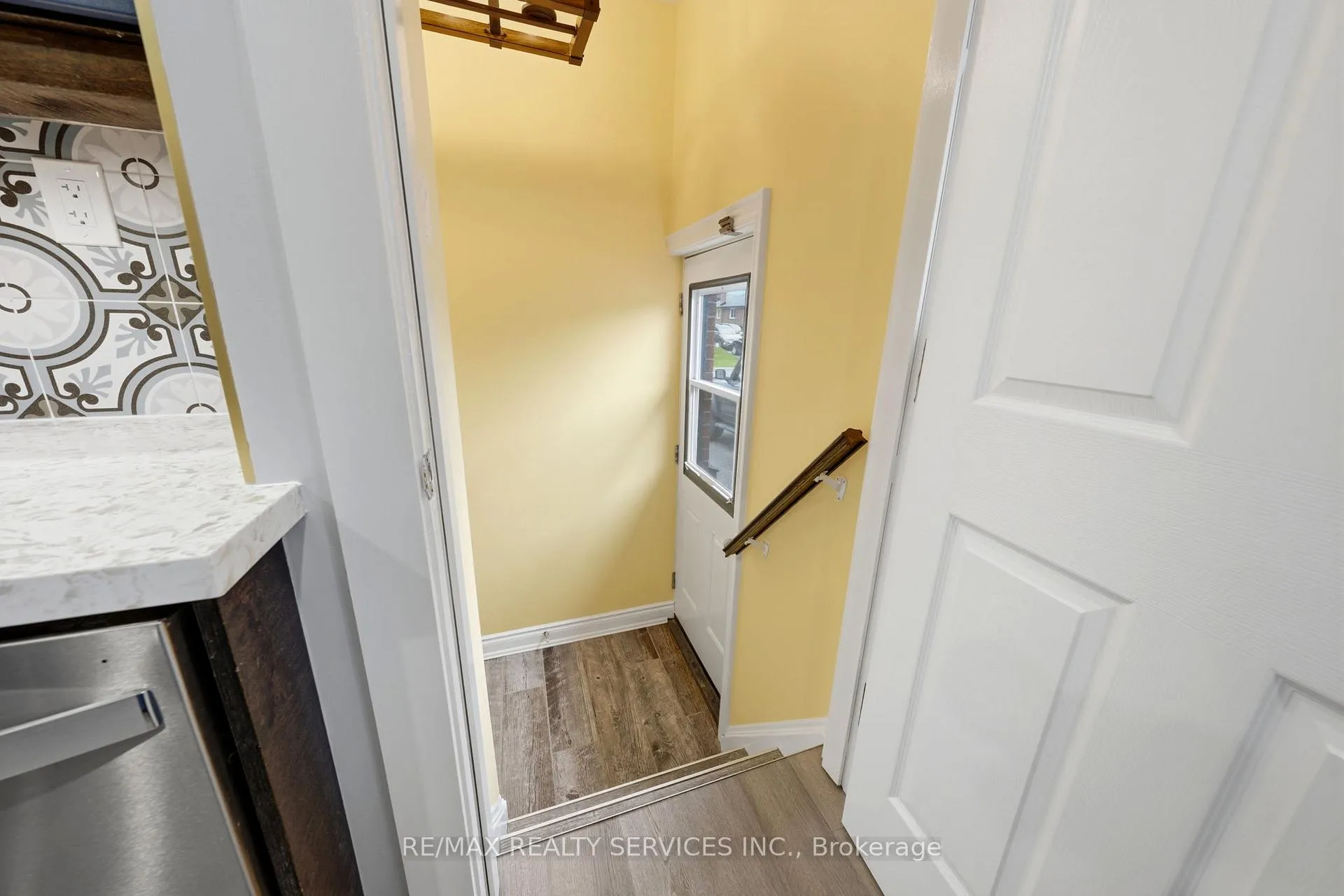 Photo 27 of 75 Cornwall Road, Brampton, Brampton East — HOMEH