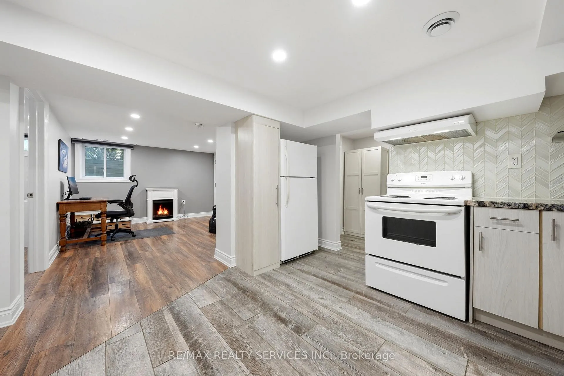 Photo 30 of 75 Cornwall Road, Brampton, Brampton East — HOMEH