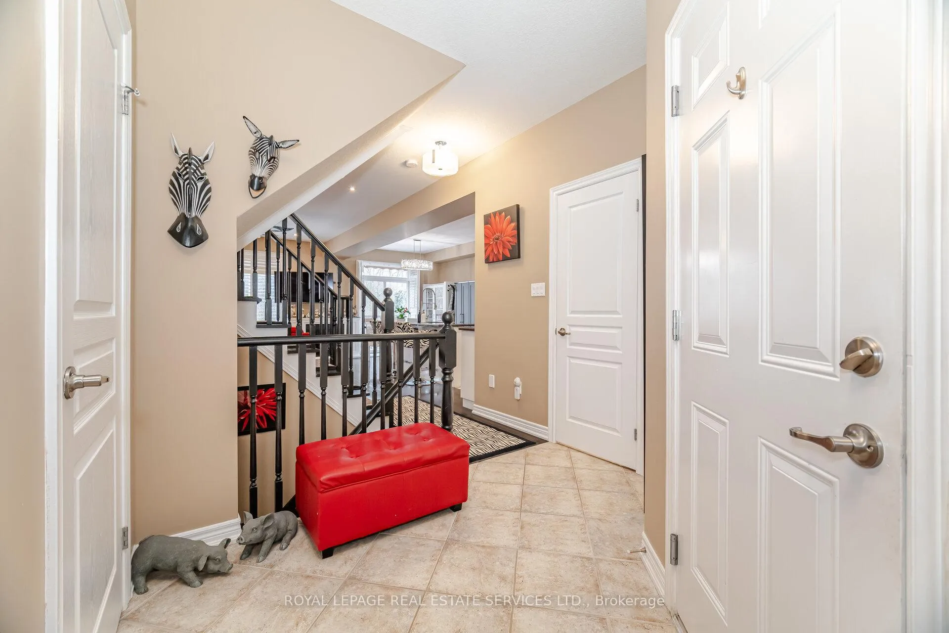 Photo 5 of 54 Oakhaven Place, Hamilton, Ancaster — HOMEH