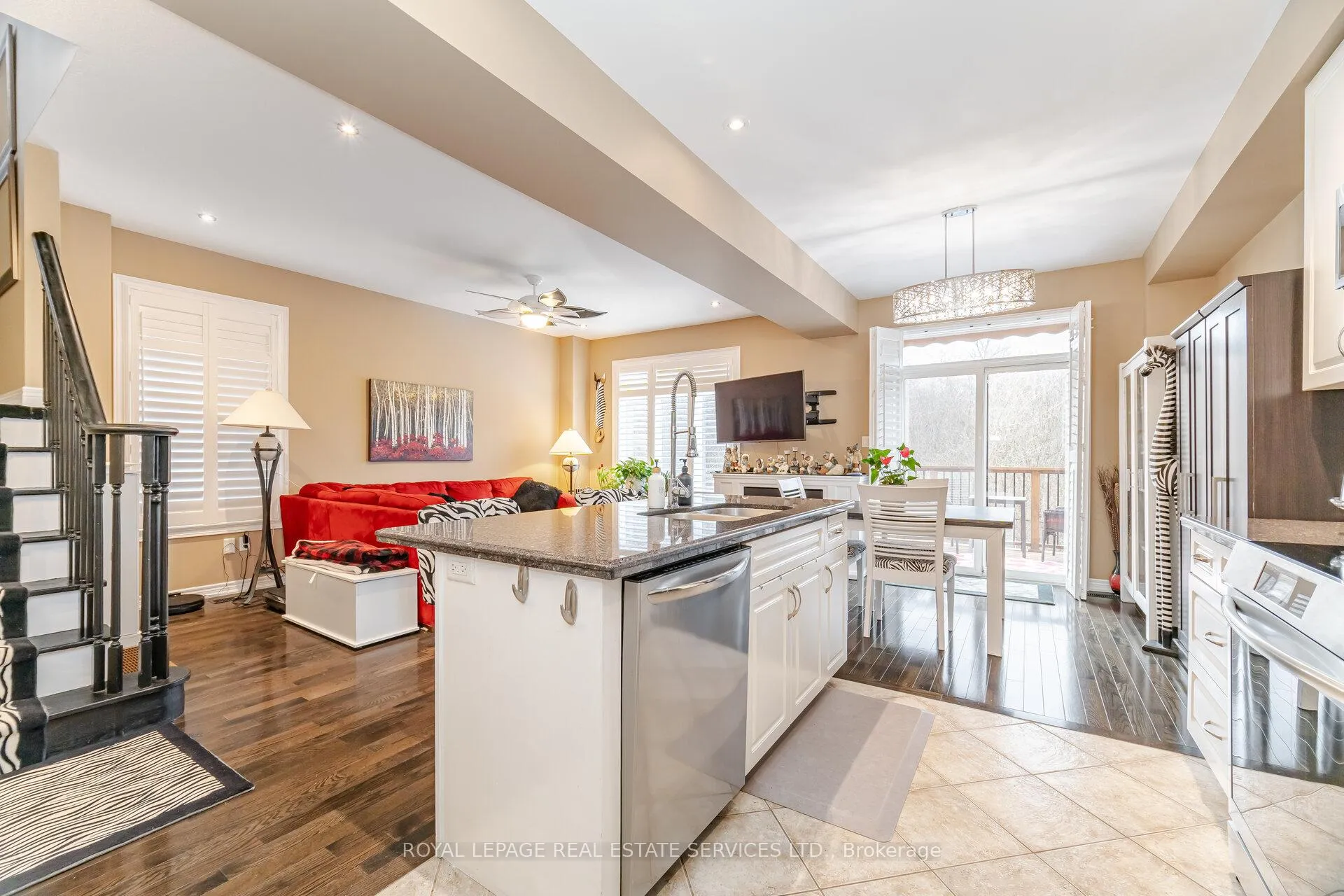 Photo 9 of 54 Oakhaven Place, Hamilton, Ancaster — HOMEH