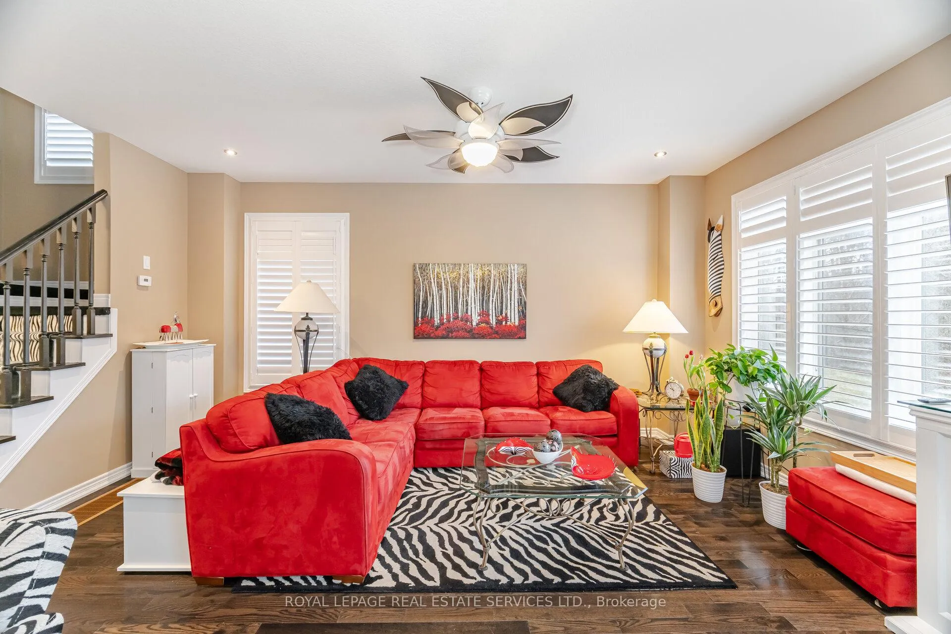 Photo 18 of 54 Oakhaven Place, Hamilton, Ancaster — HOMEH