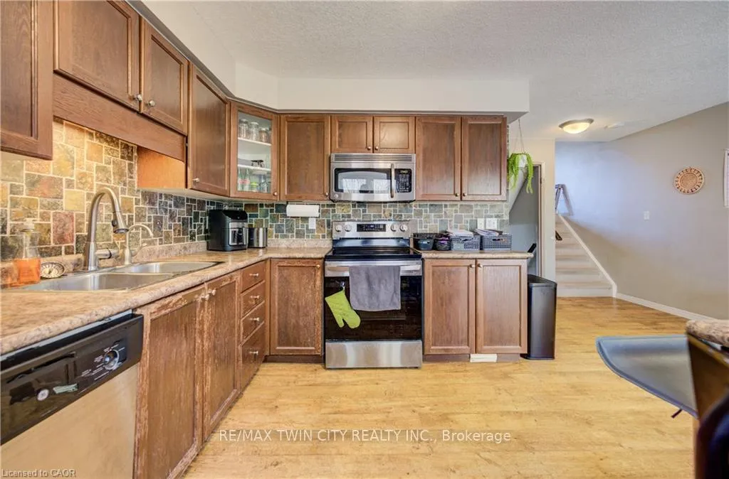 Photo 8 of Unit E34, 110 Activa Avenue, Kitchener — HOMEH